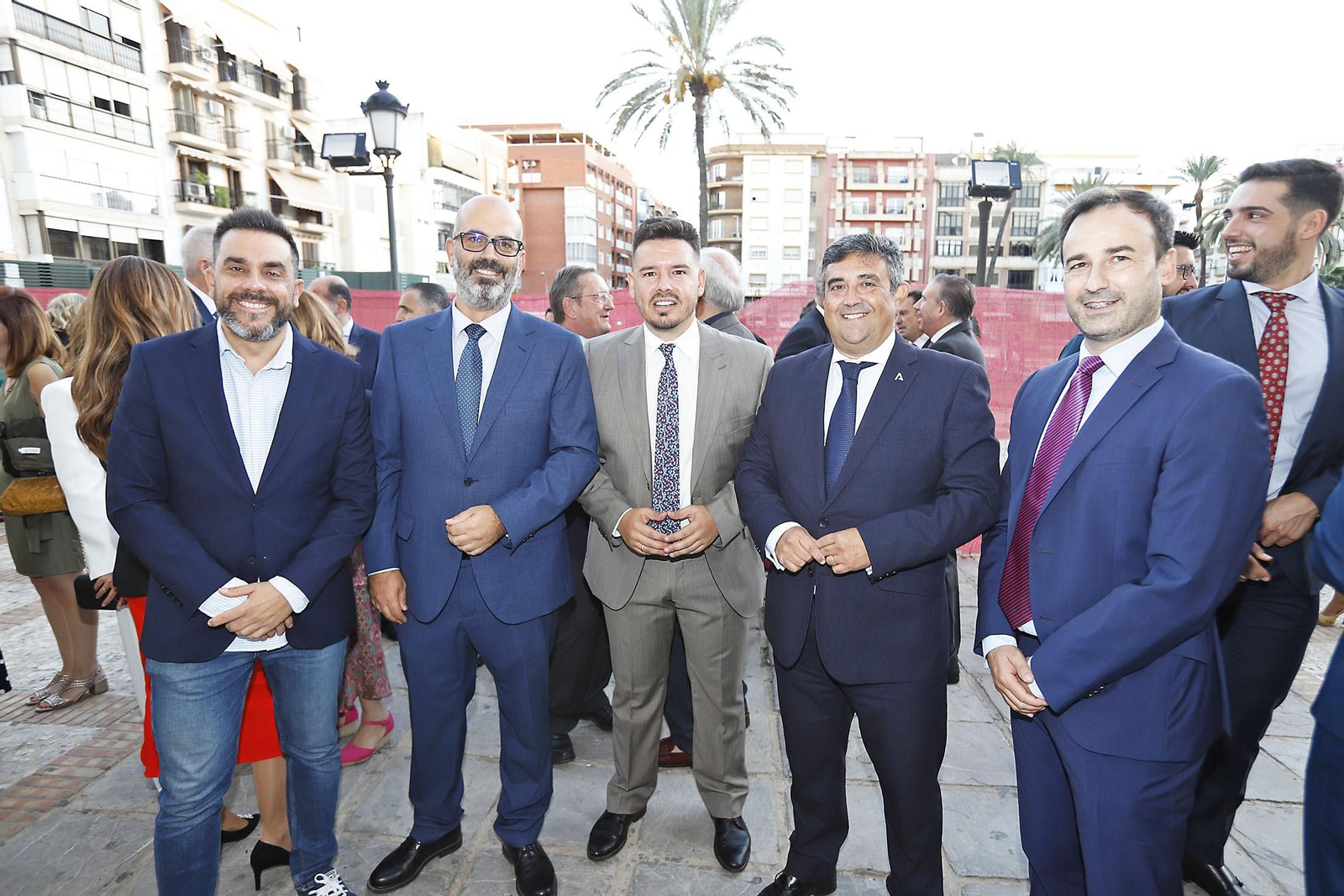 Imágenes de la recepción a los invitados a la gala de los Onubenses del Año