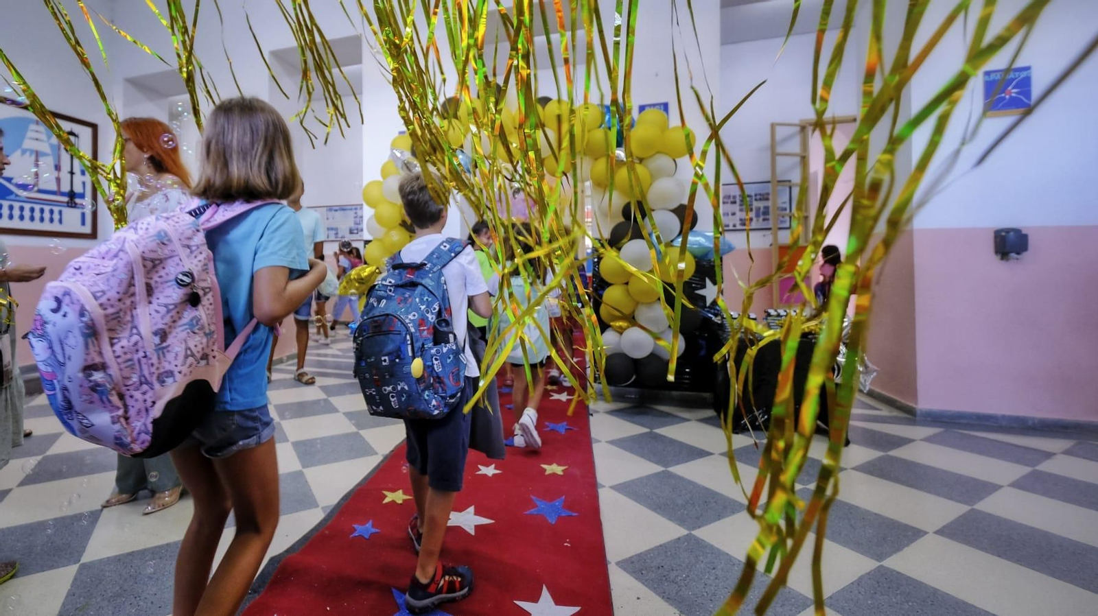 Primer día de curso en el CEIP Carlos III, uno de los centros premiados.