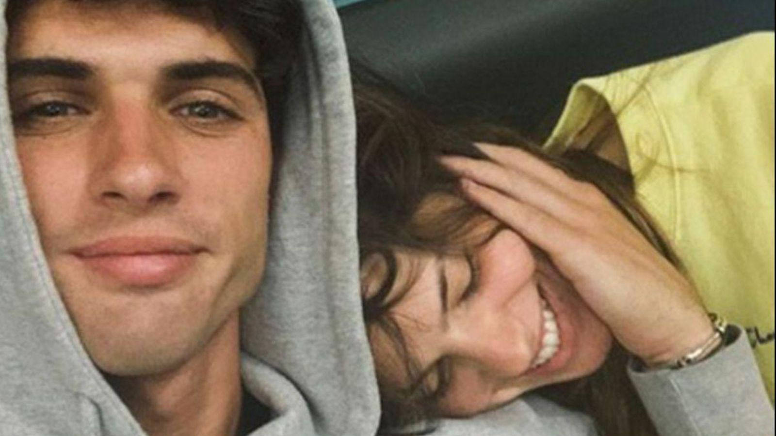 Laura Matamoros y su novio, Daniel Illescas, en Dubai.