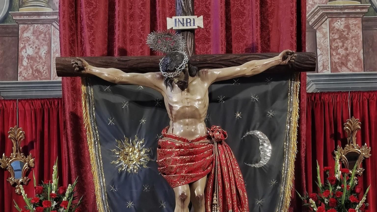 Altar de Cultos Cristo de las Penas de La Calahorra, Agosto 2025.jpg