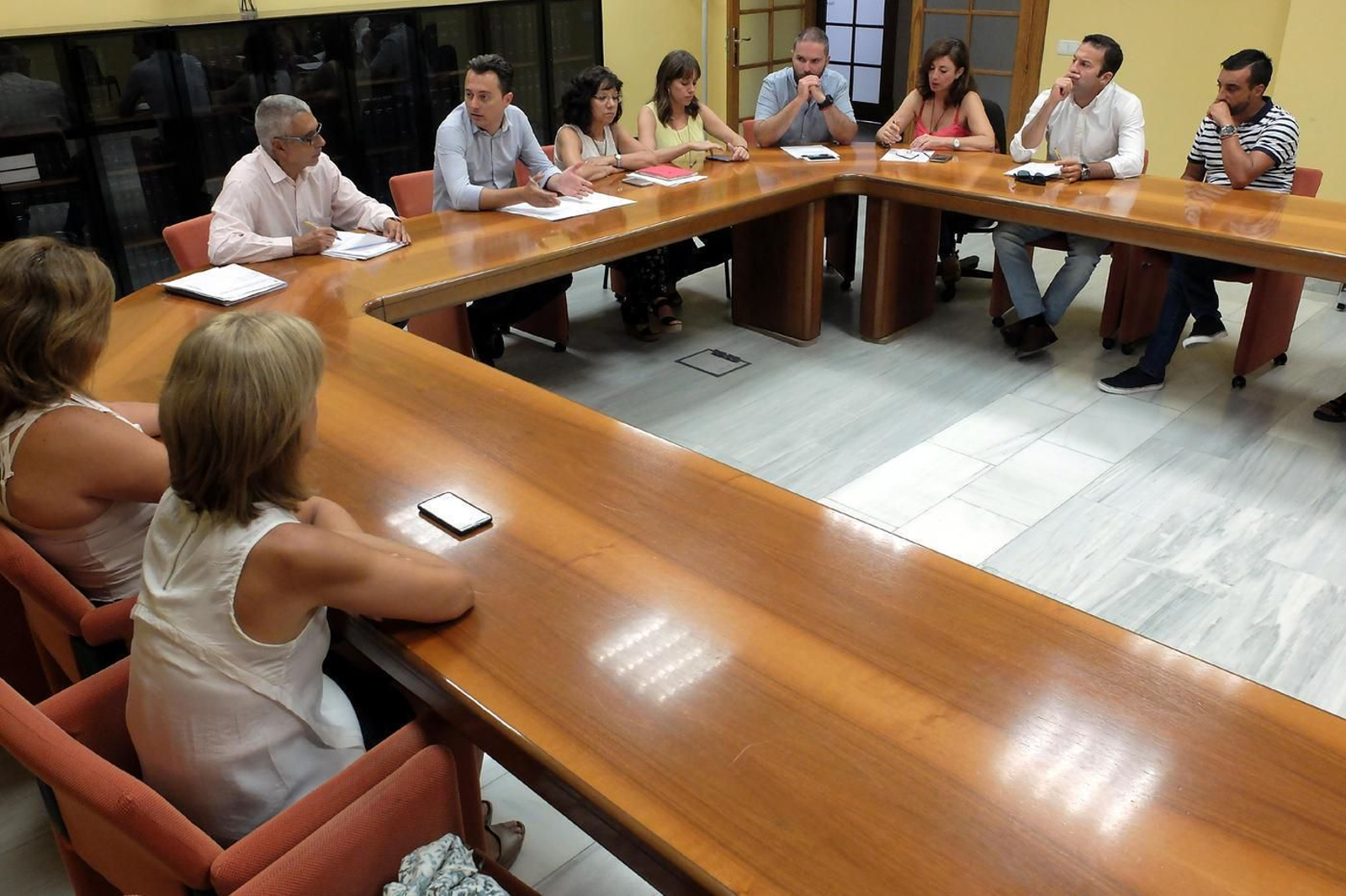 Celebración de una comisión de pleno de Economía, Hacienda y Planes Especiales.