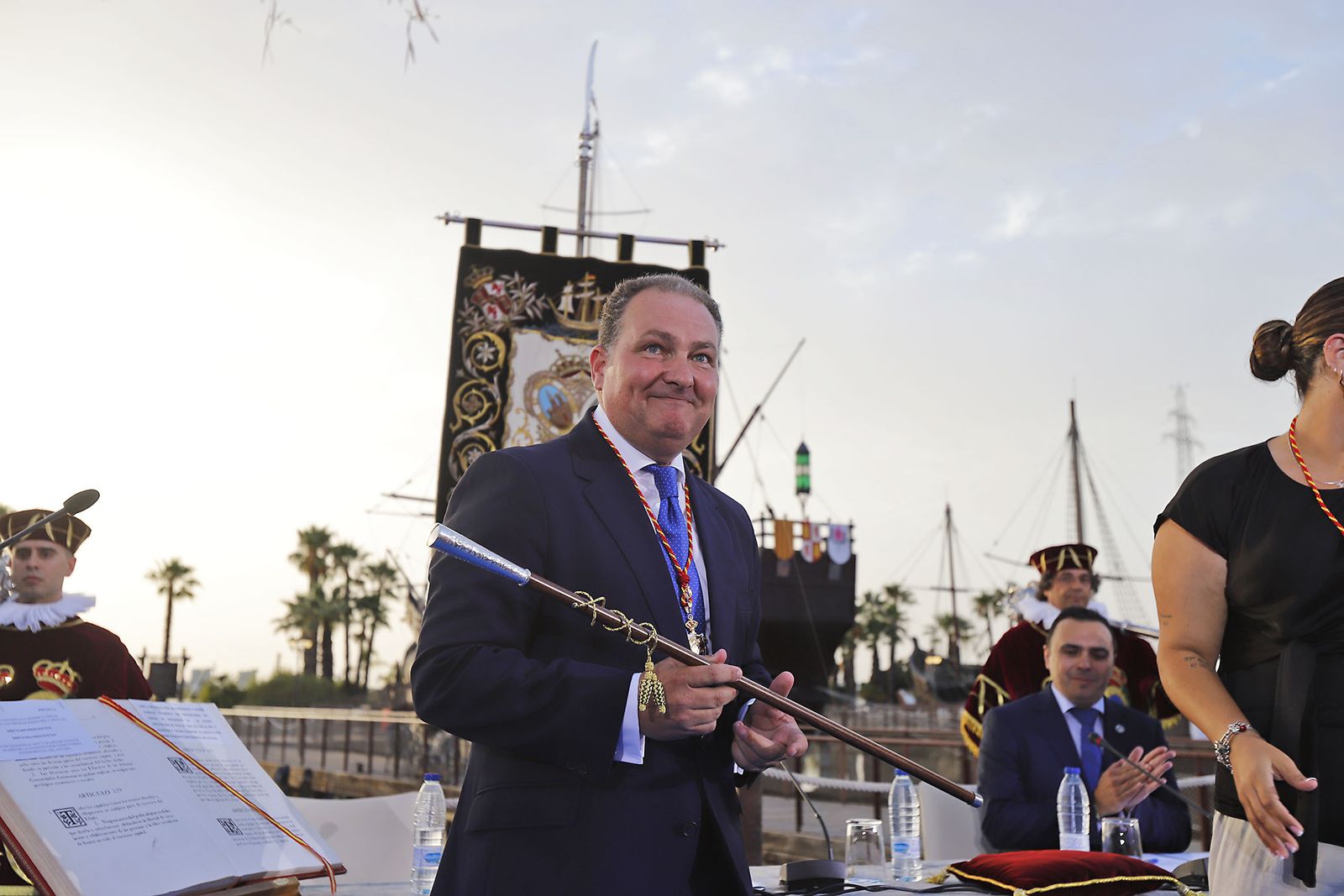 Imágenes de la constitución de la Diputación de Huelva