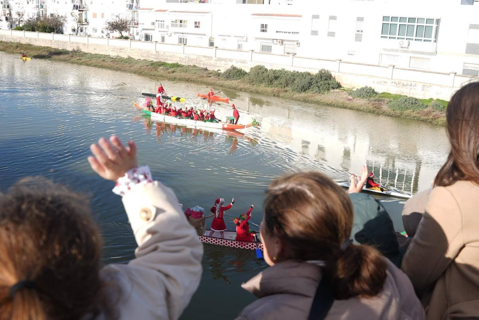Cabalgata Náutica de Papá Noel en Chiclana 2025