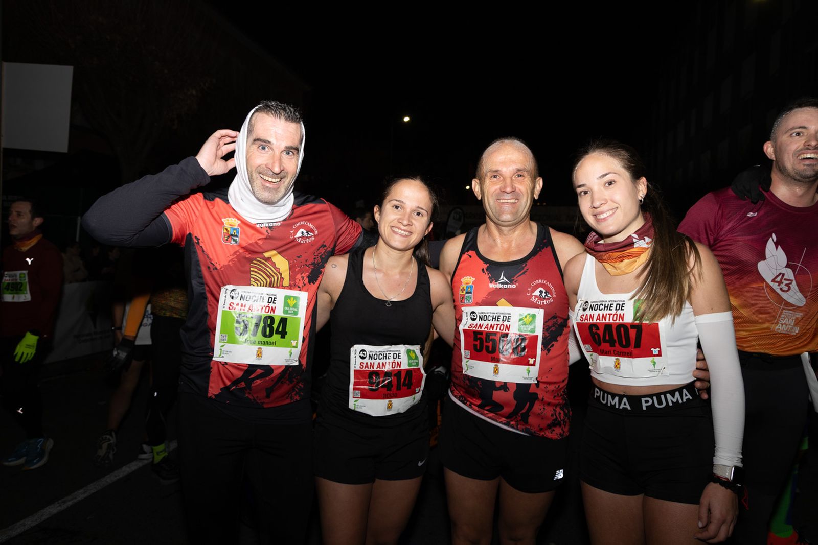 En imágenes: búscate en tu llegada a meta de la Carrera de San Antón 2026