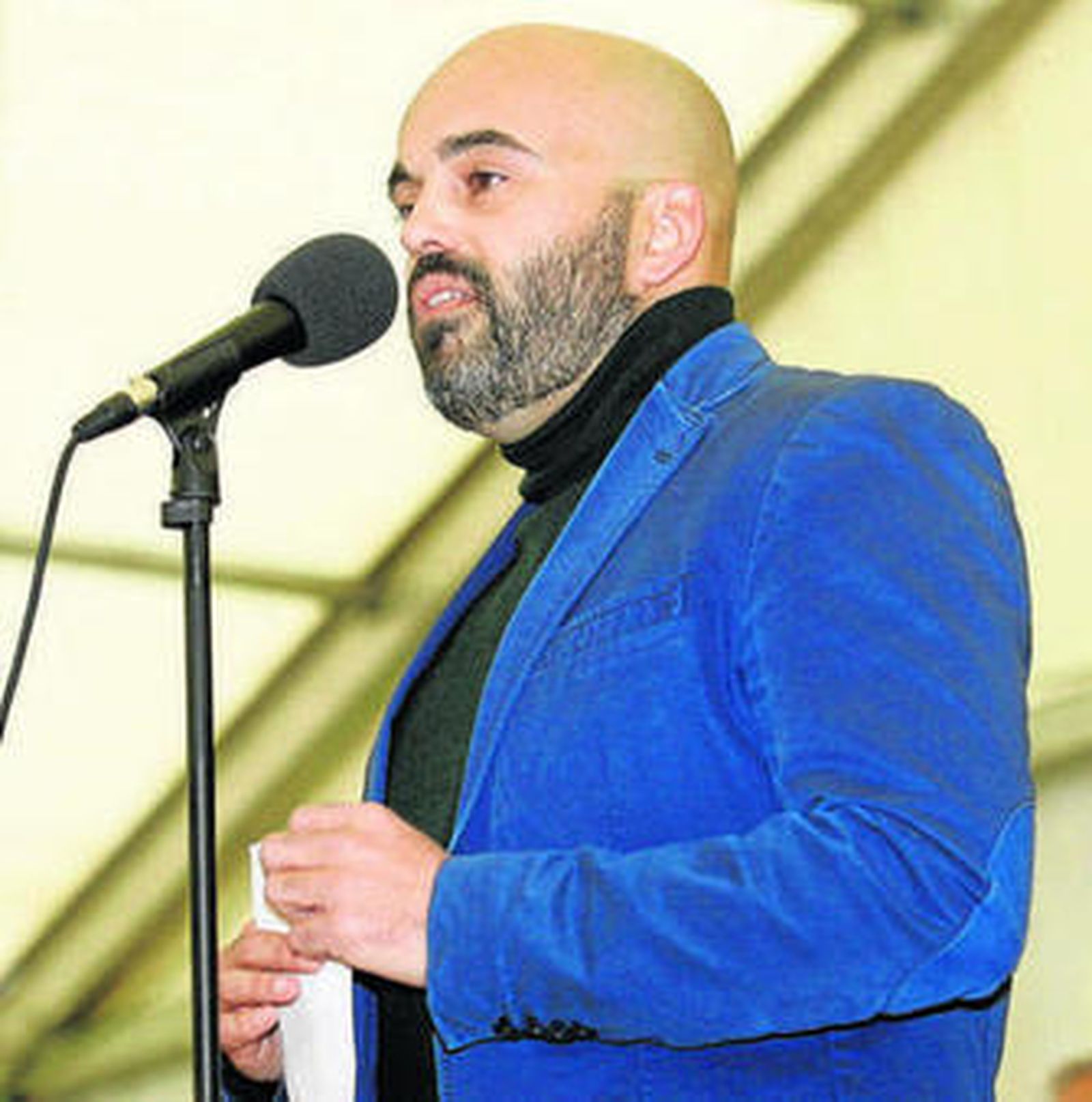 Valentín Sola durante su discurso ayer.