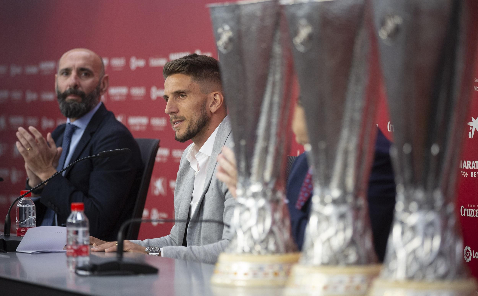 Carriço y Monchi durante la despedida del portugués.