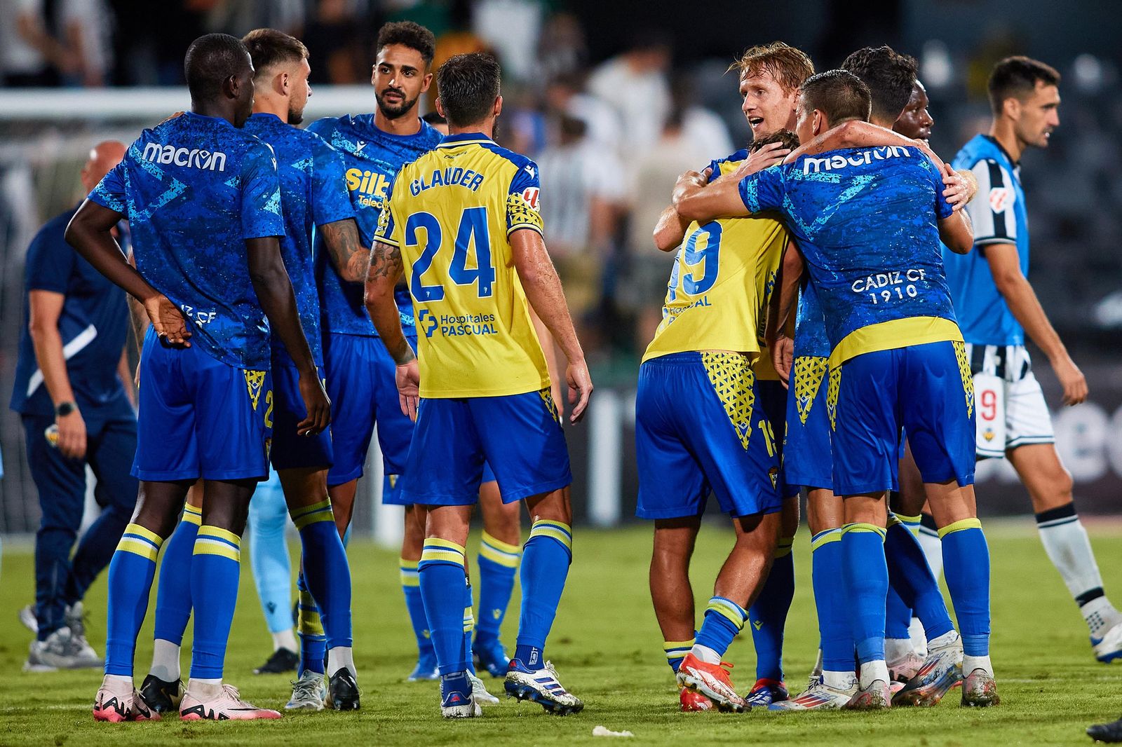 Las imágenes del Castellón-Cádiz CF