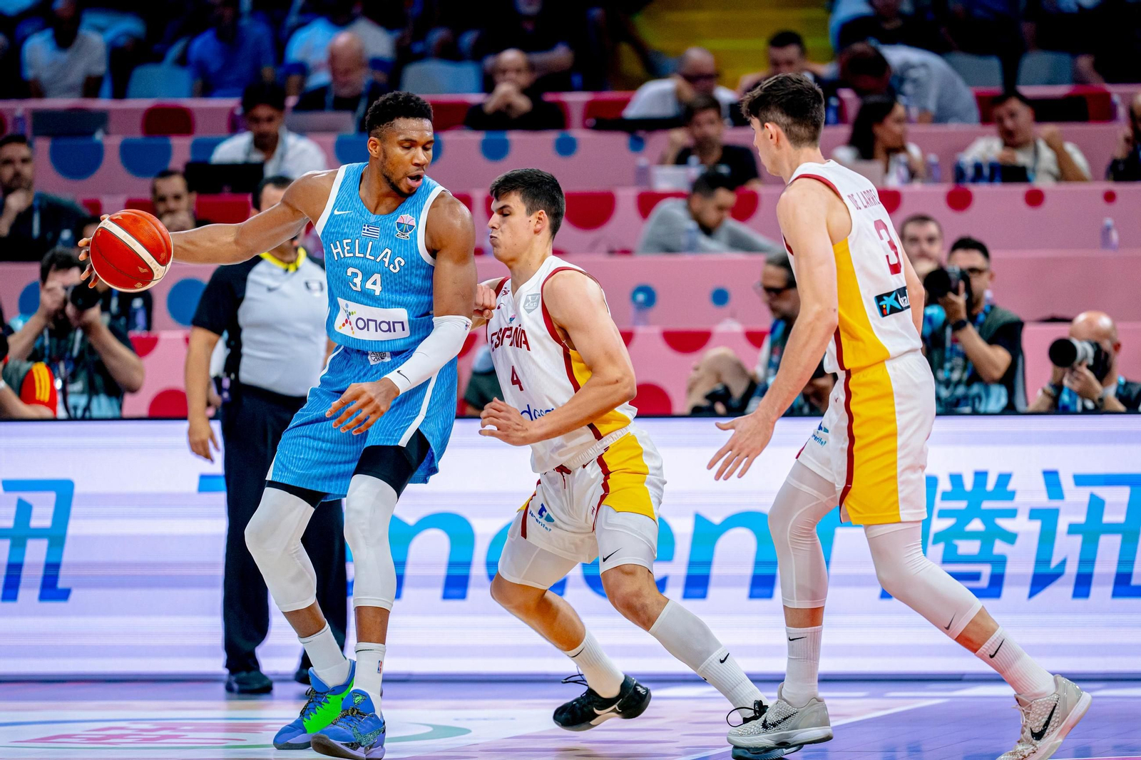 Las fotos del España - Grecia de baloncesto en el adiós de Scariolo