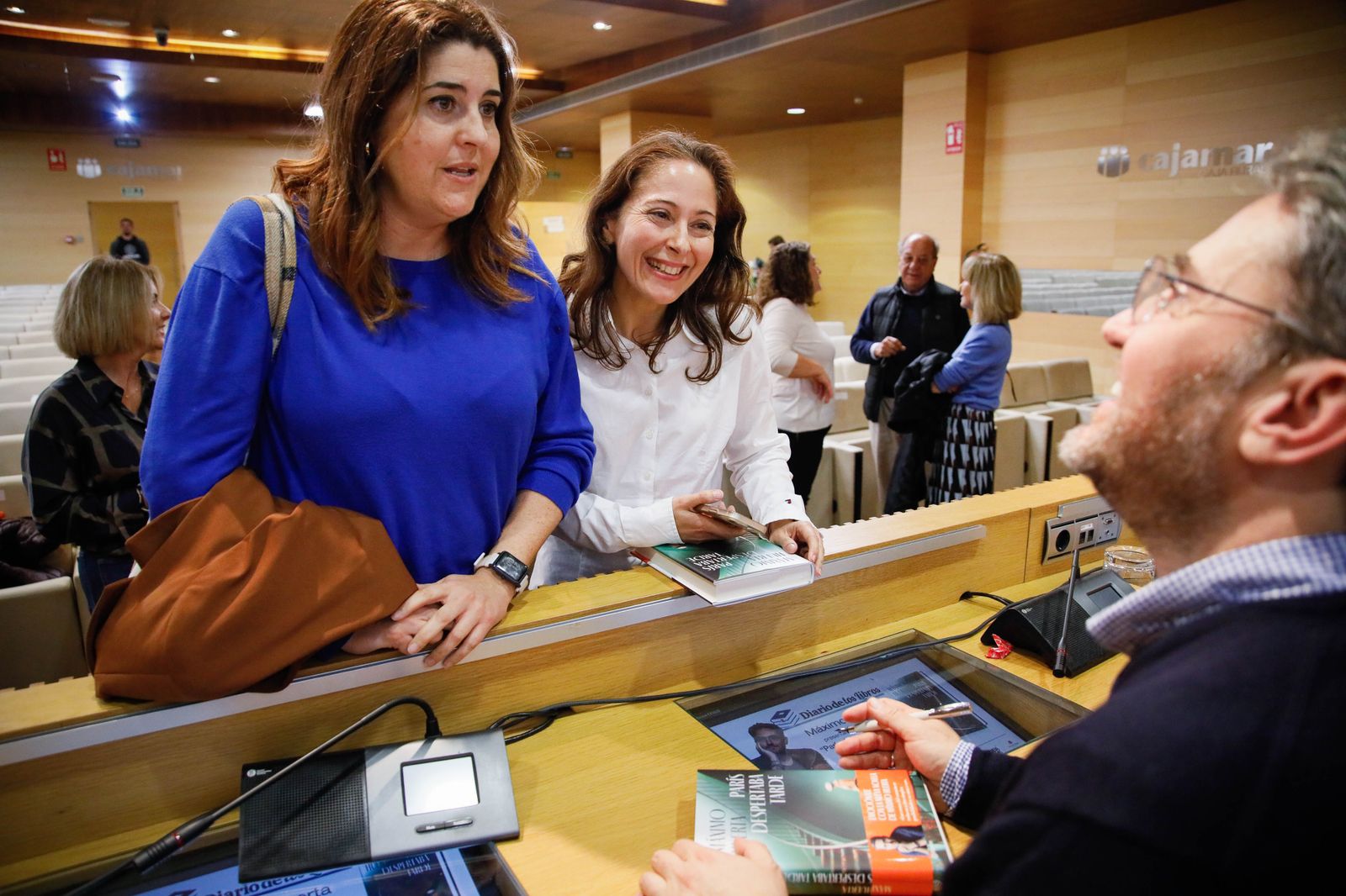 ¿Has estado en la presentación del libro de Máximo Huerta? Entra en la galería y buscate