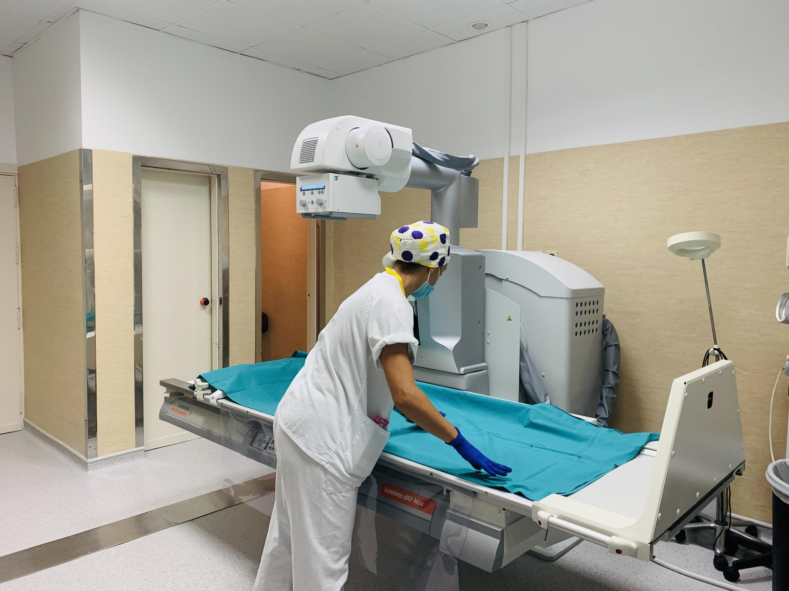El equipo incorporado por el Hospital Clínico. El equipo incorporado por el Hospital Clínico.