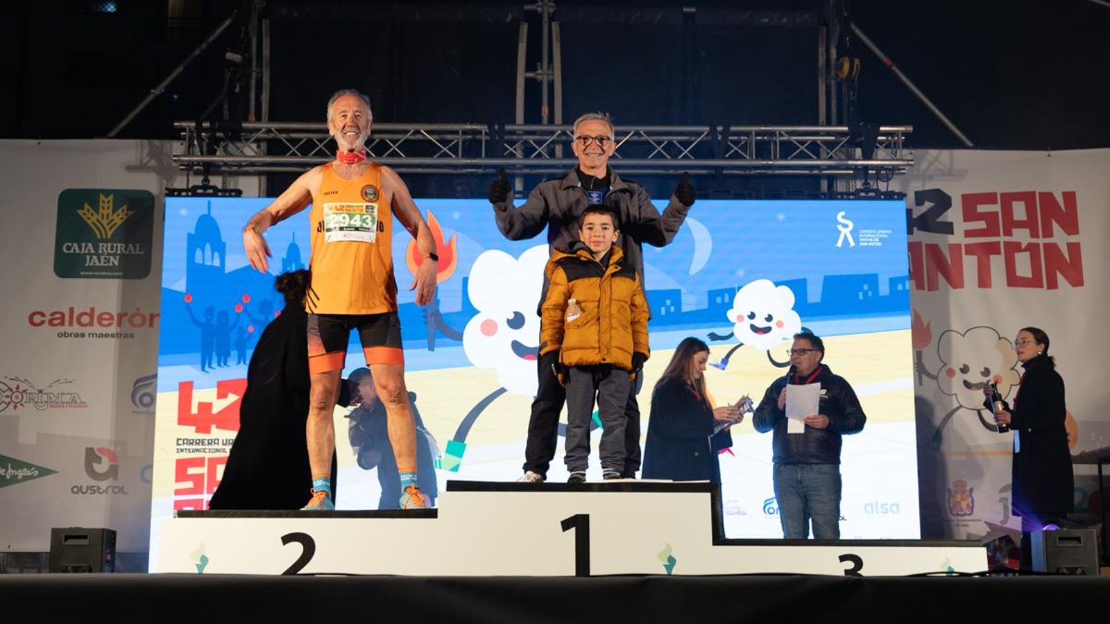 En imágenes: entrega de premios de la prueba popular de la Carrera de San Antón