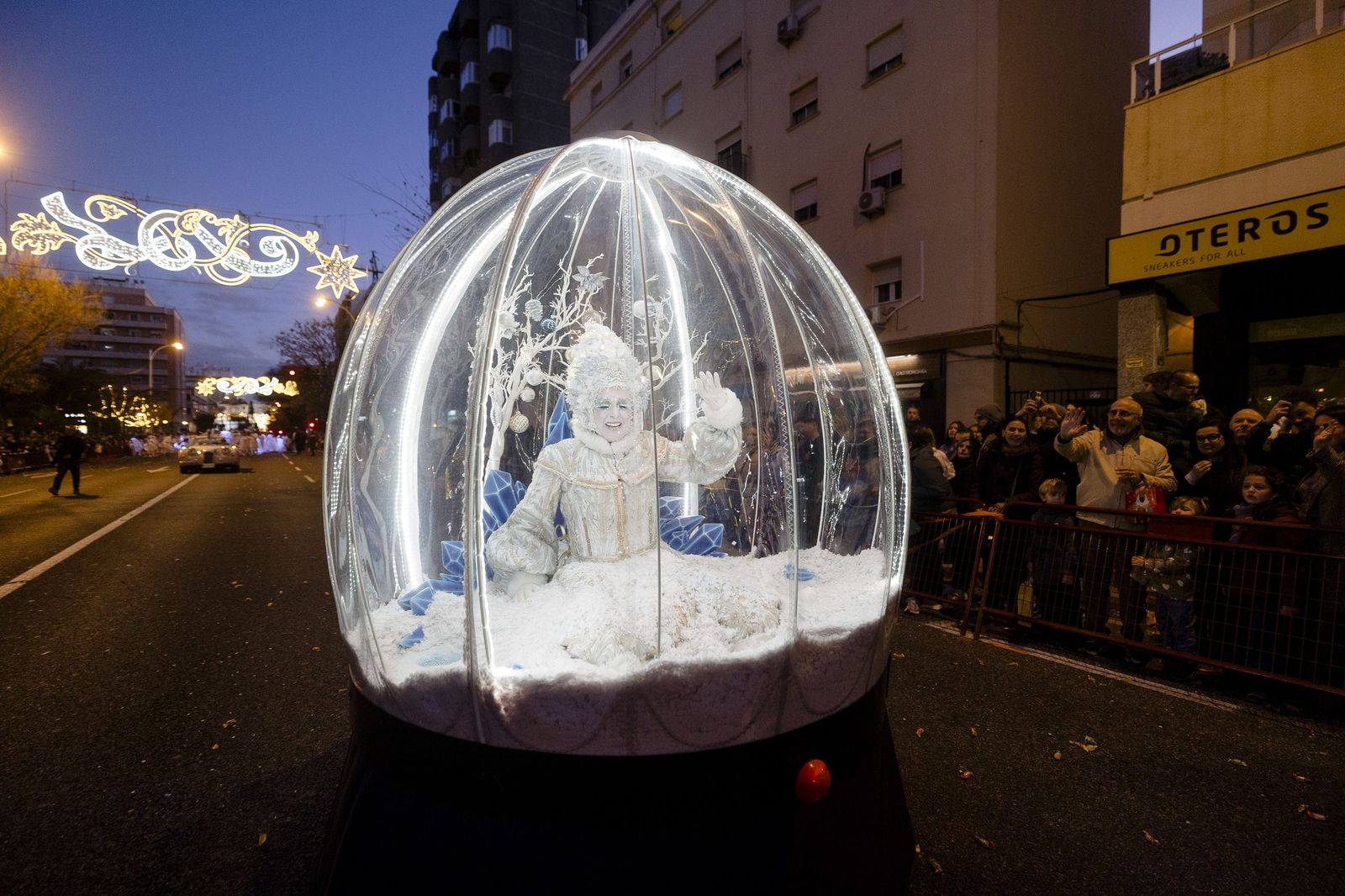 Las imágenes de la cabalgata de SS.MM. los Reyes Magos en Cádiz