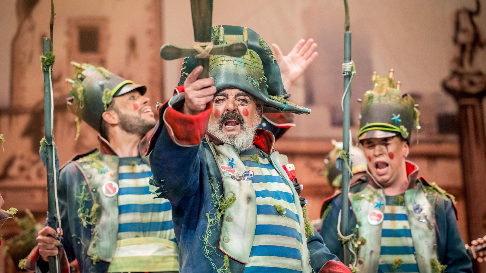 Búscate entre las mejores imágenes de la séptima sesión de cuartos de final del COAC 2025