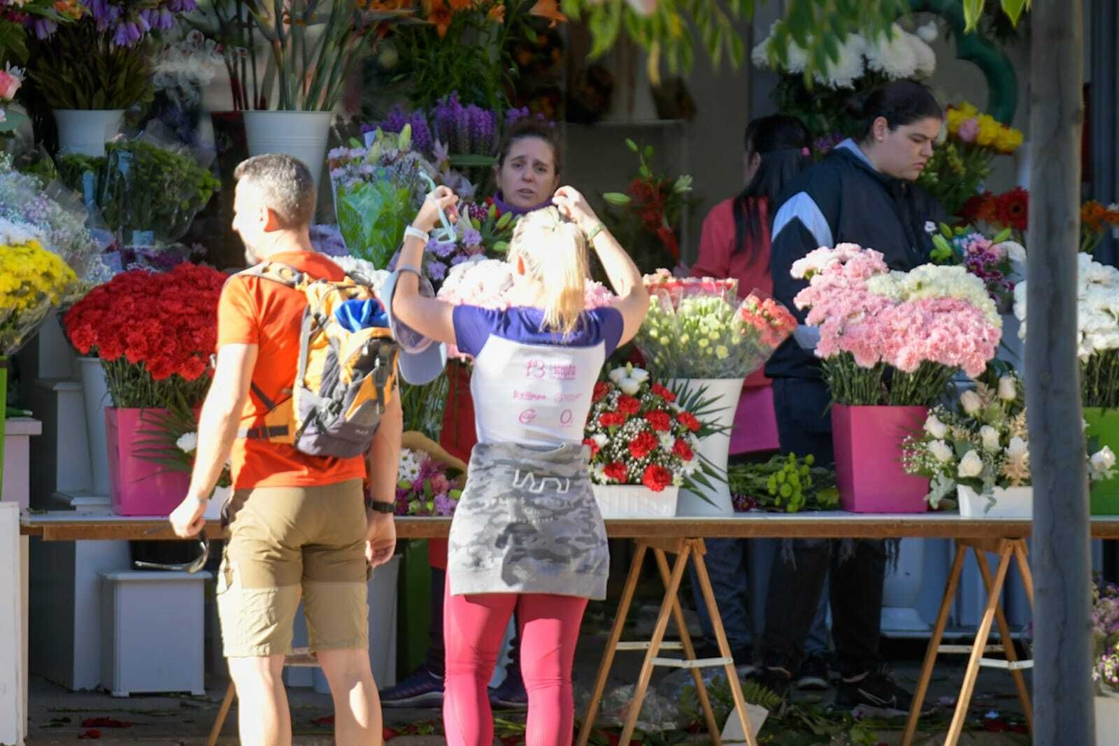 La jornada del Día de Todos los Santos en Granada, en imágenes