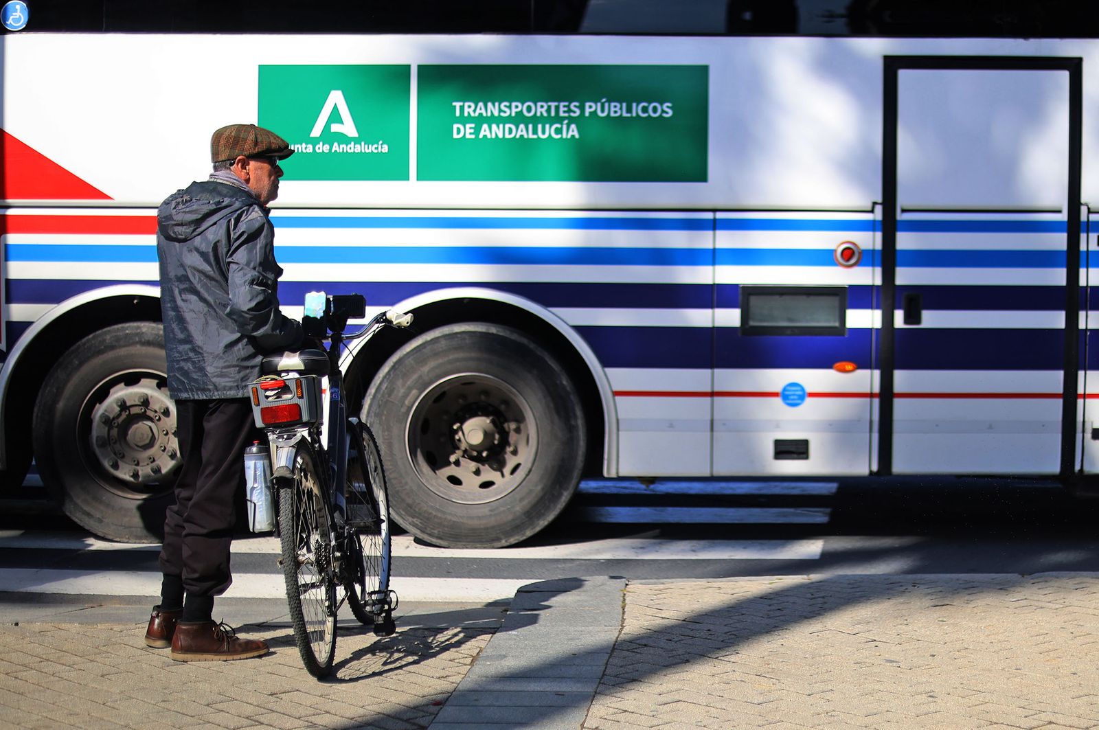 Imágenes del jueves 1 de mayo en Huelva