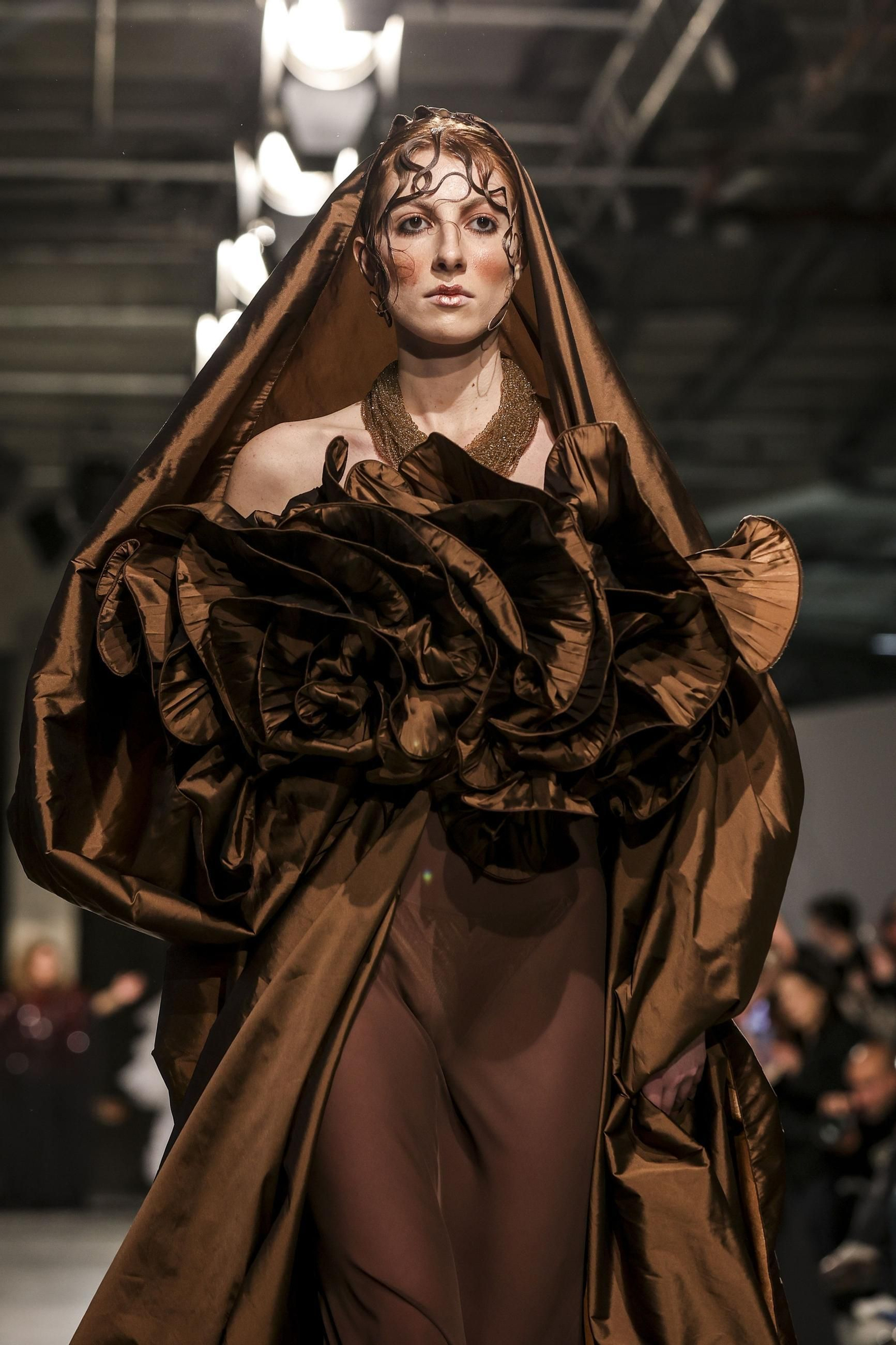 Las mejores imágenes del desfile de Juana Martín en París