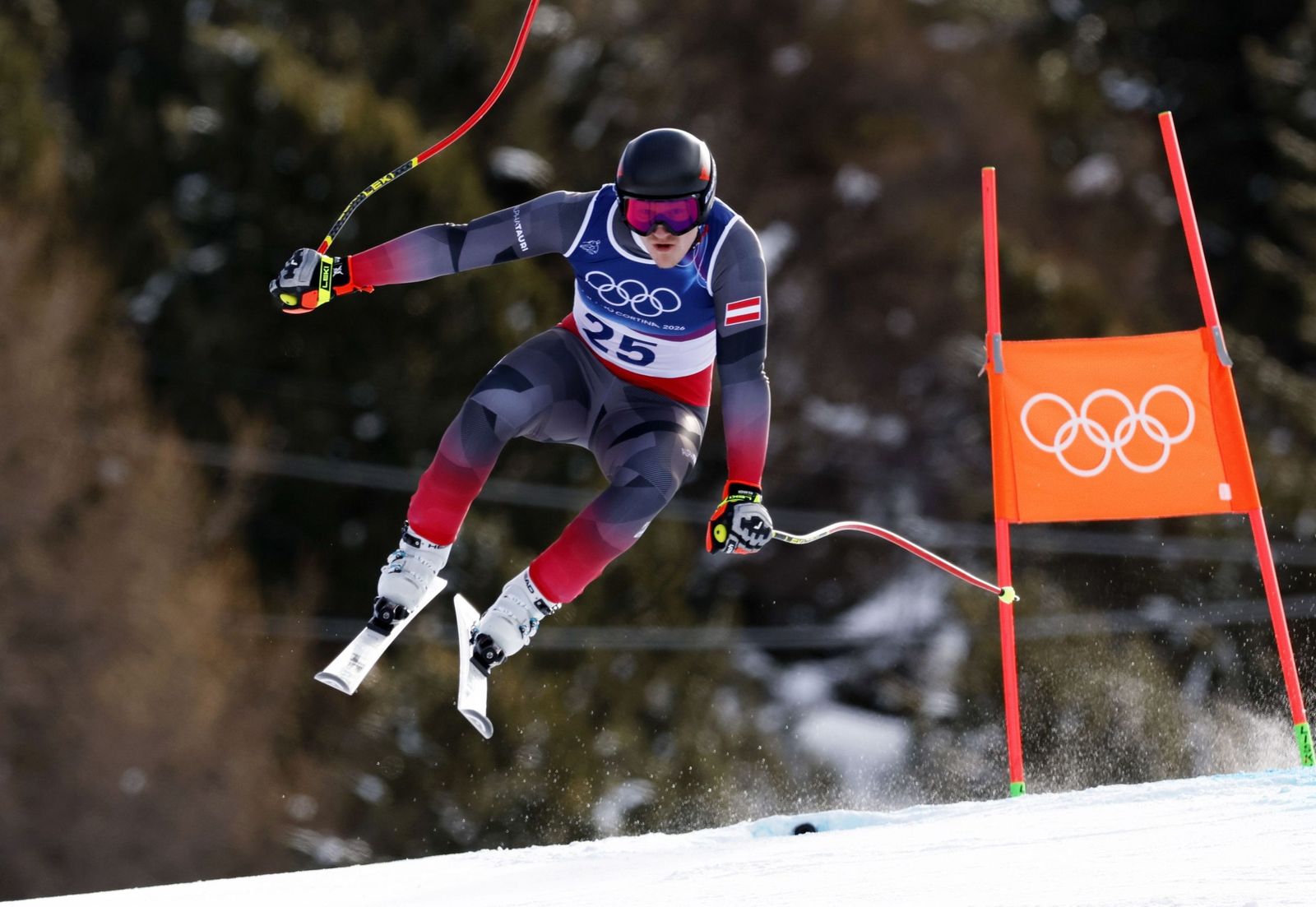 Las espectaculares fotos del descenso masculino en los Juegos Olímpicos de invierno