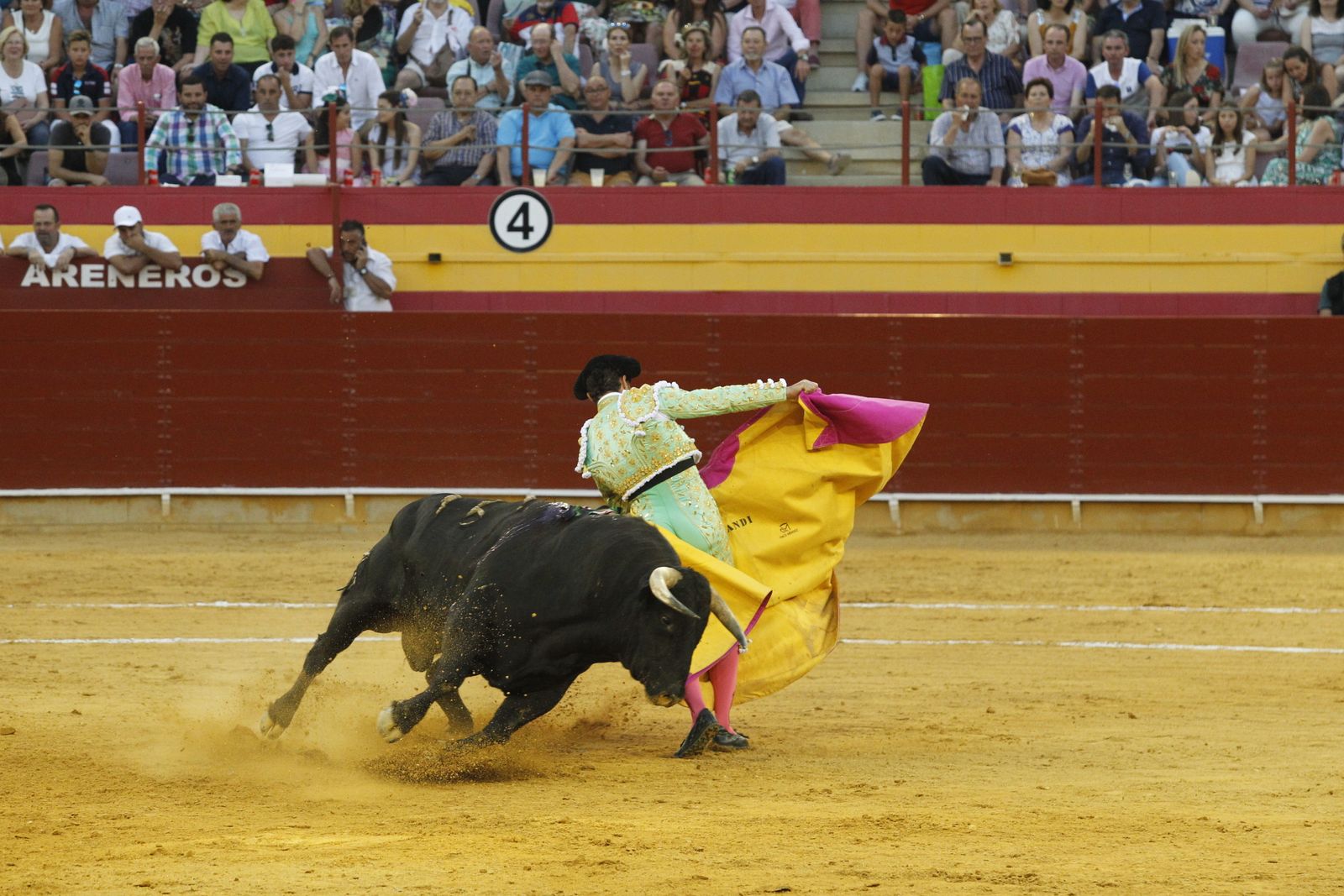 Fotogalería corrida de toros Roquetas de Mar. El Fandi, Castella, Cayetano.
