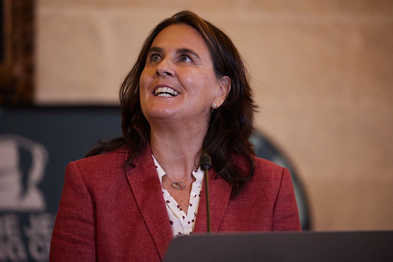 Las fotos de la Copa Billie Jean King con el alcalde jugando al tenis