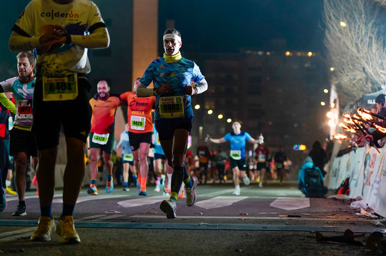 En imágenes: búscate en tu llegada a meta de la Carrera de San Antón 2026 (8)