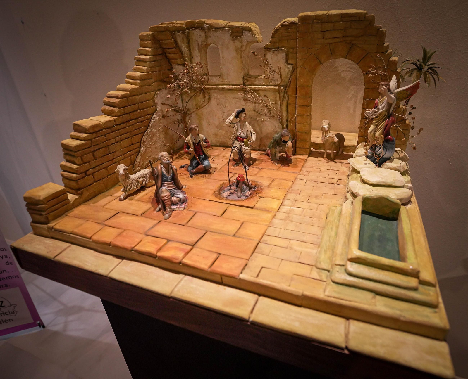 Imágenes de la exposición '50 Navidades montando el Belén' en Jerez