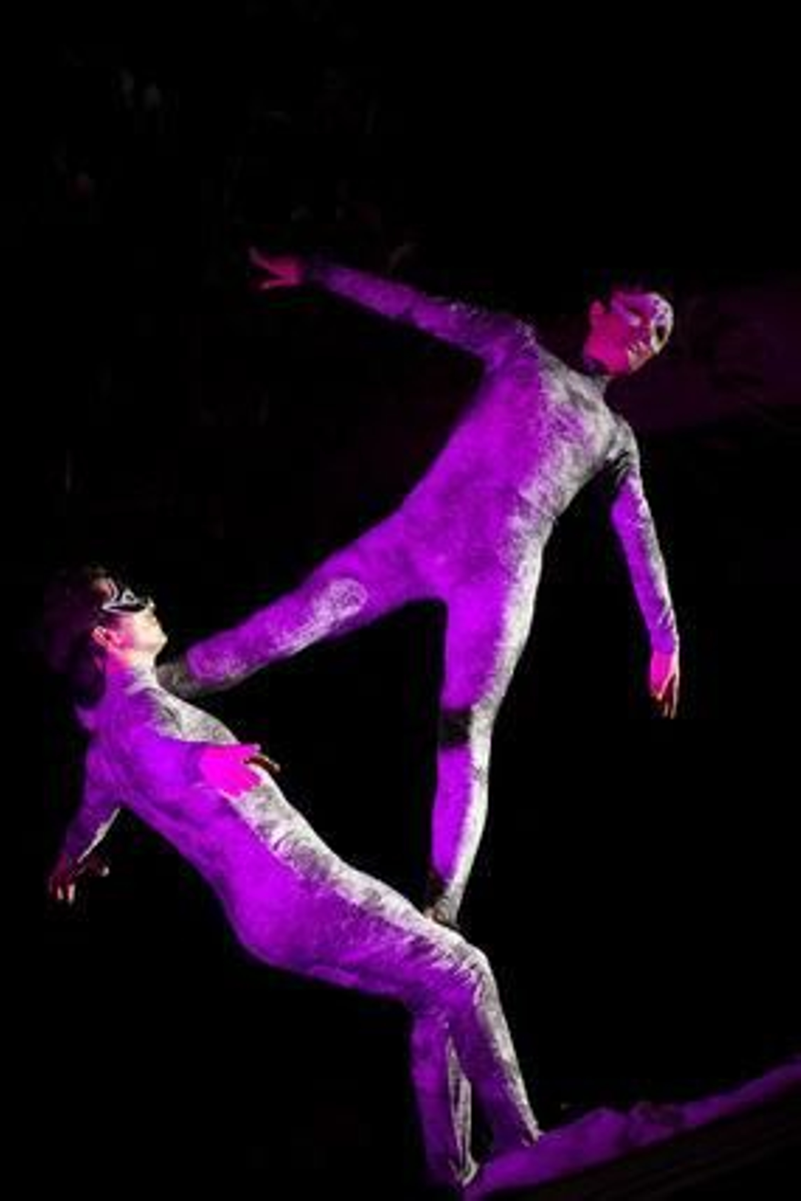 Los gaditanos disfrutan de una noche de cultura ´De sol a sol´. 

Foto: Lourdes de Vicente