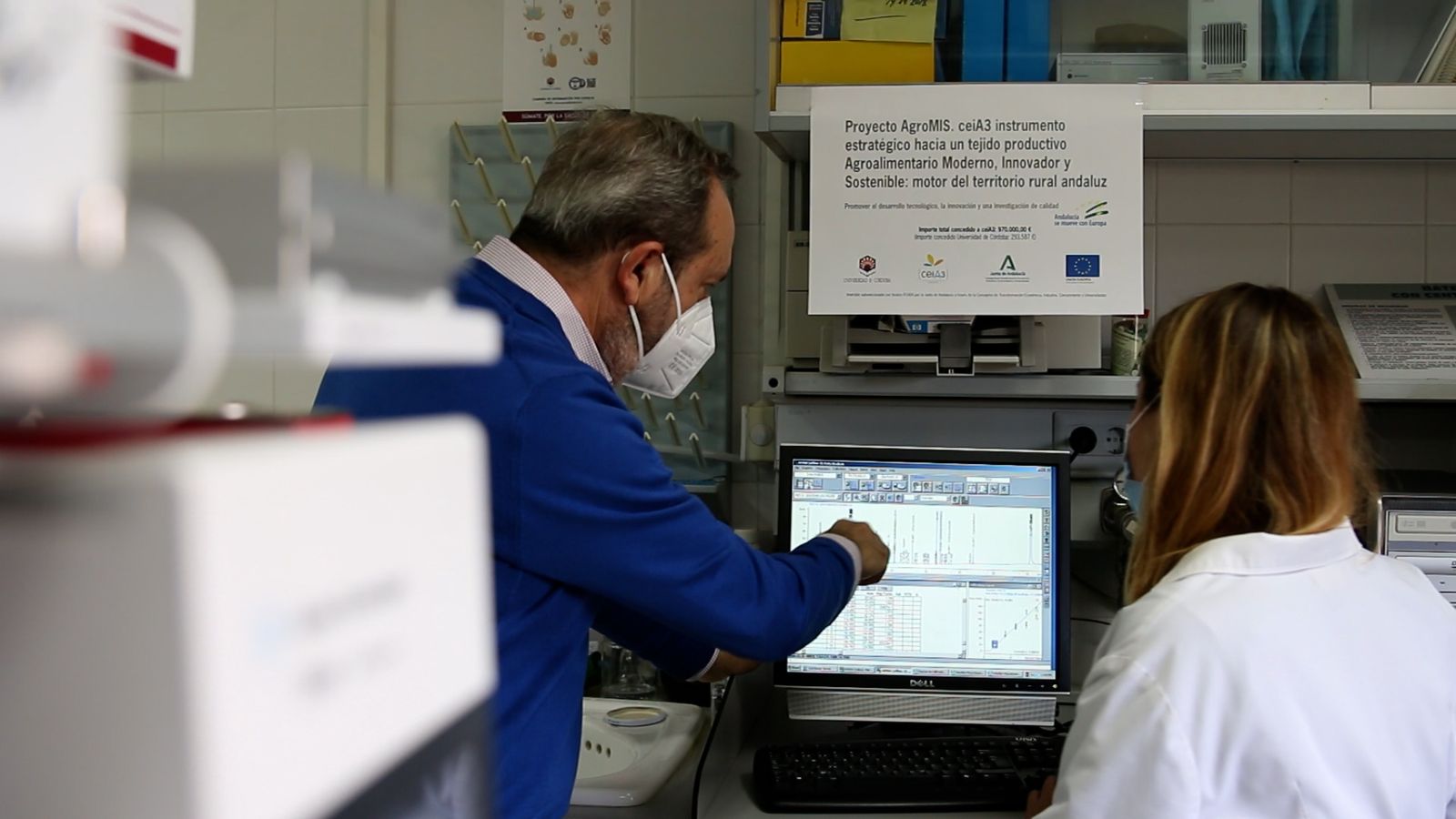 Investigadores en el CeiA3 de Córdoba.