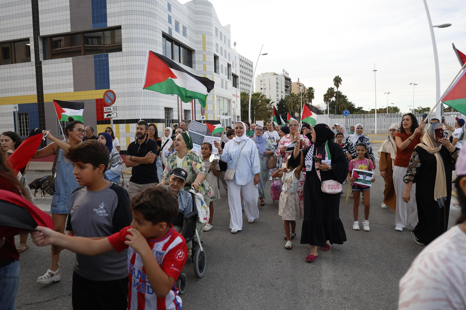 Las fotos de la marcha de apoyo a Palestina en Algeciras