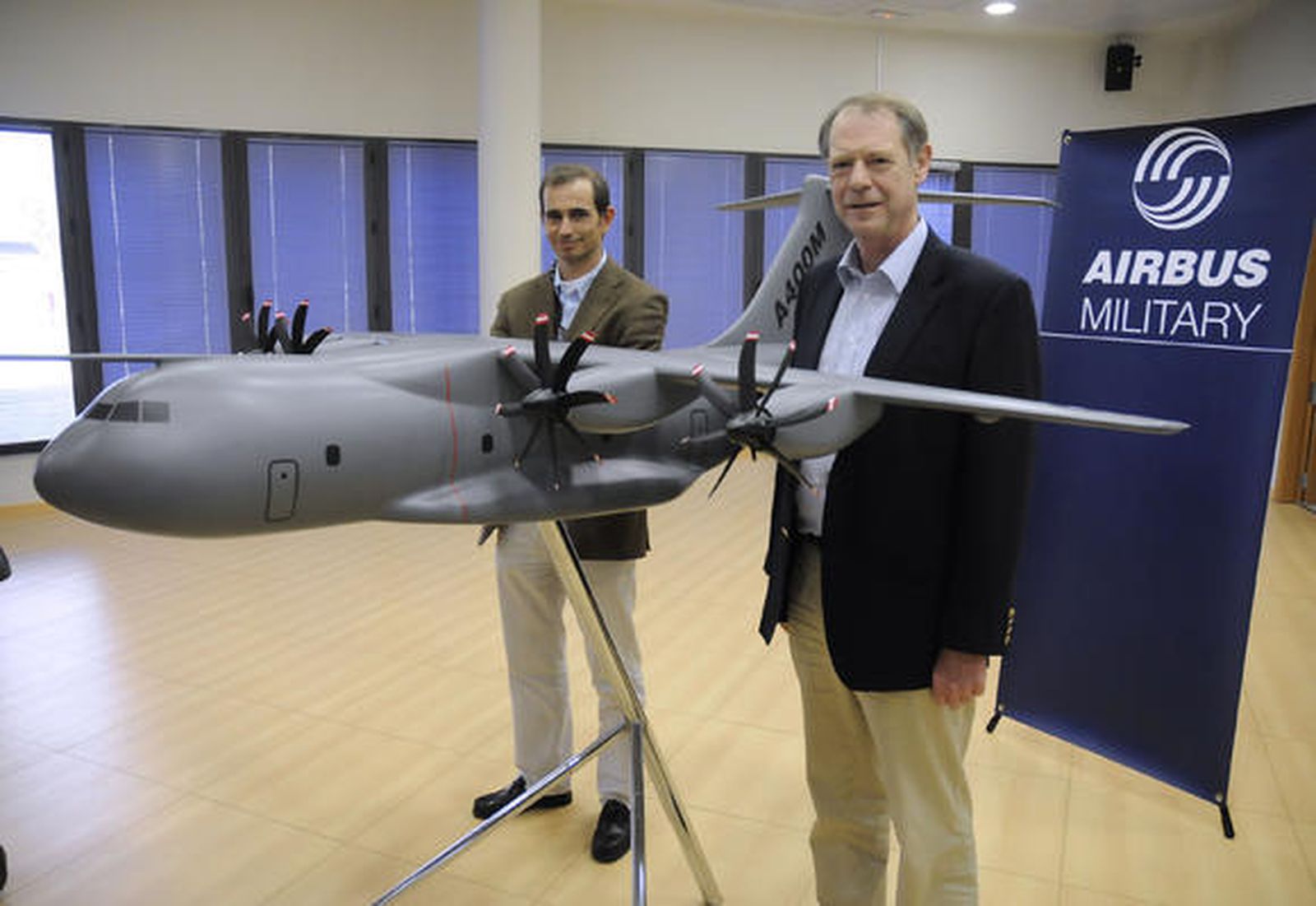 El primer vuelo del A400M durará unas tres horas por la zona sur de España