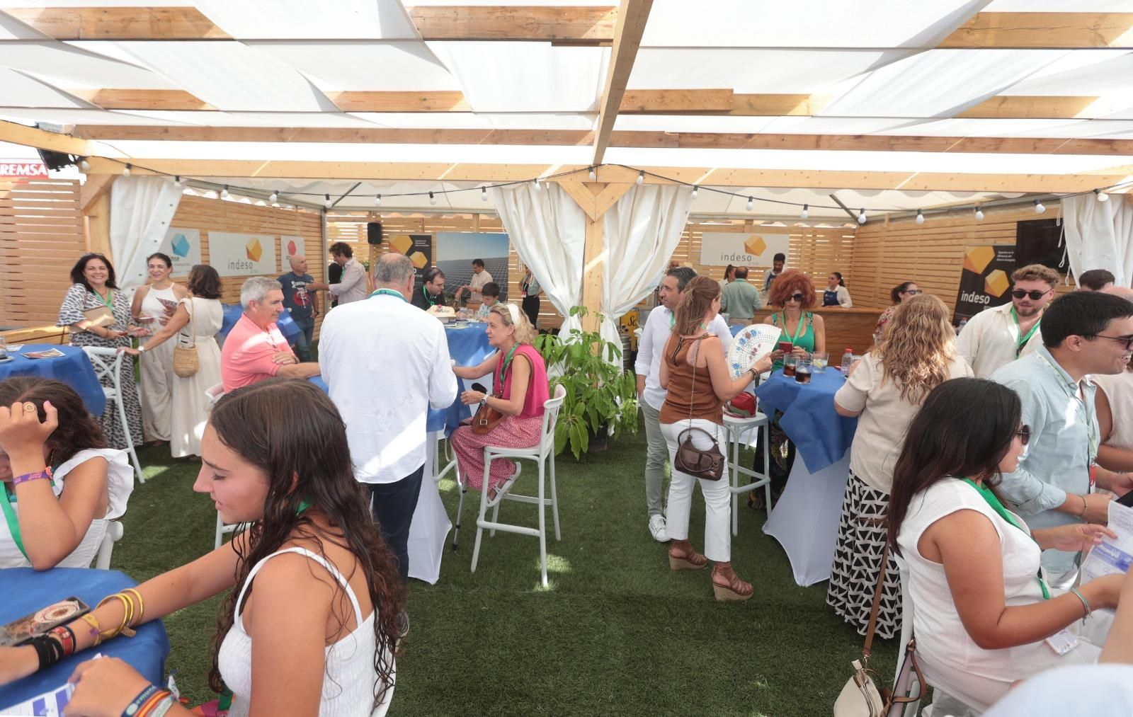 Imágenes del primer día de las Carreras de Caballos de Sanlúcar 2025