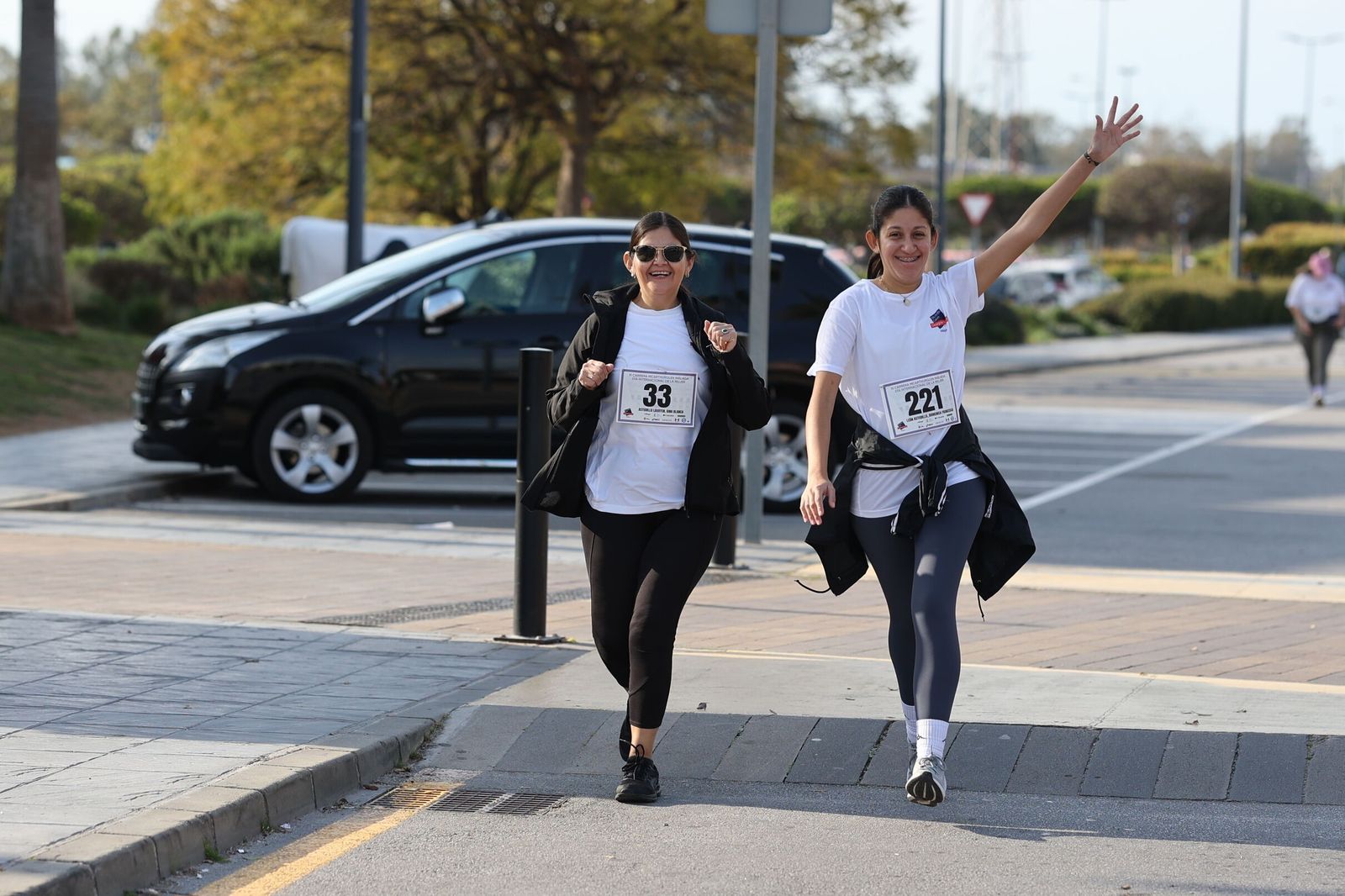 La Carrera Solidaria por el Día de la Mujer McArthurGlen, en fotos