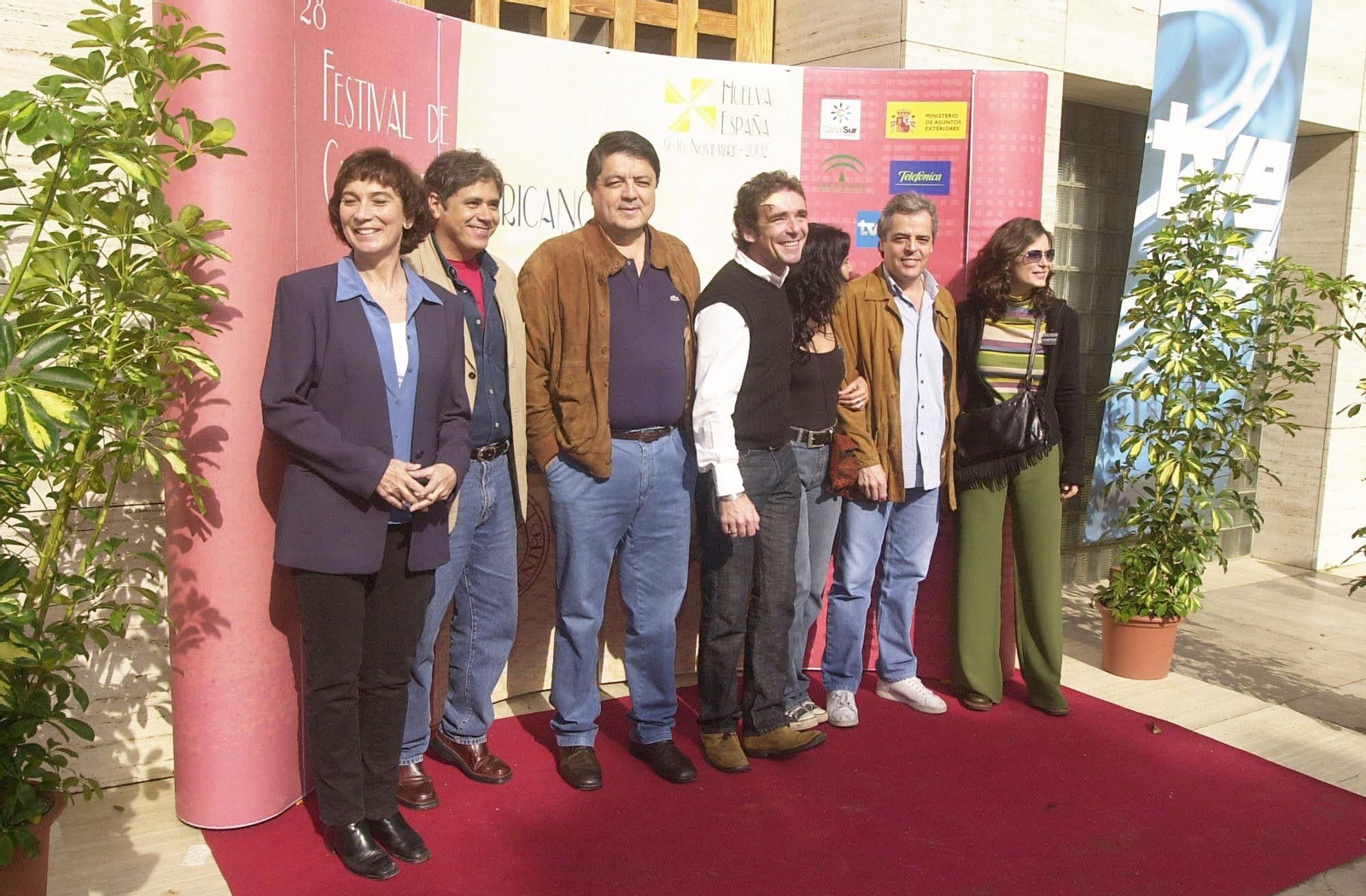 Sergio Ramírez, en el centro, como jurado del Iberoamericano en 2002.