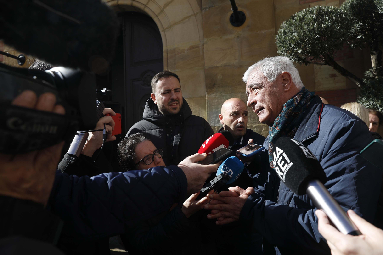 Francisco Mena, ante los medios tras la concentración en Algeciras.