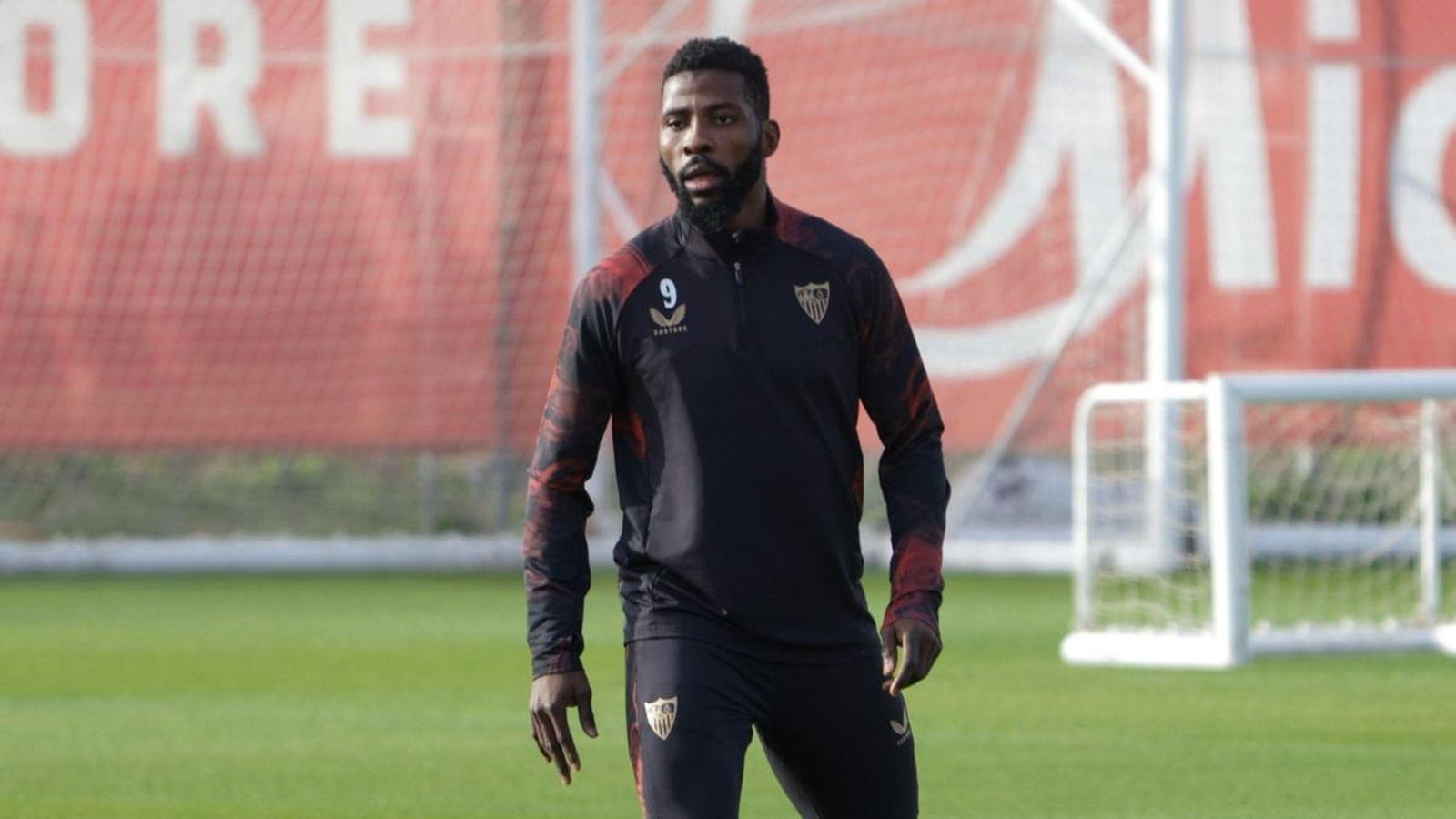 Iheanacho, durante un entrenamiento con el Sevilla.
