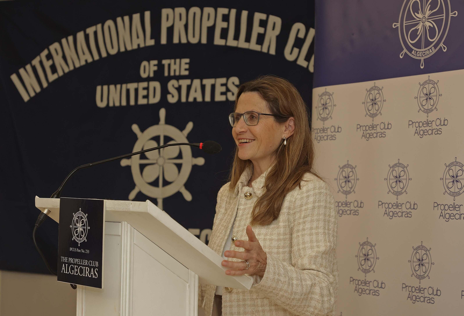 El almuerzo del Propeller Club de Algeciras con Pilar Jurado, en imágenes