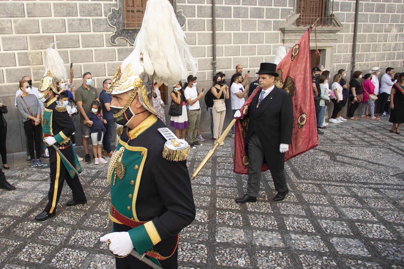 Fotos: Así transcurrió el Día de la Hispanidad en Granada