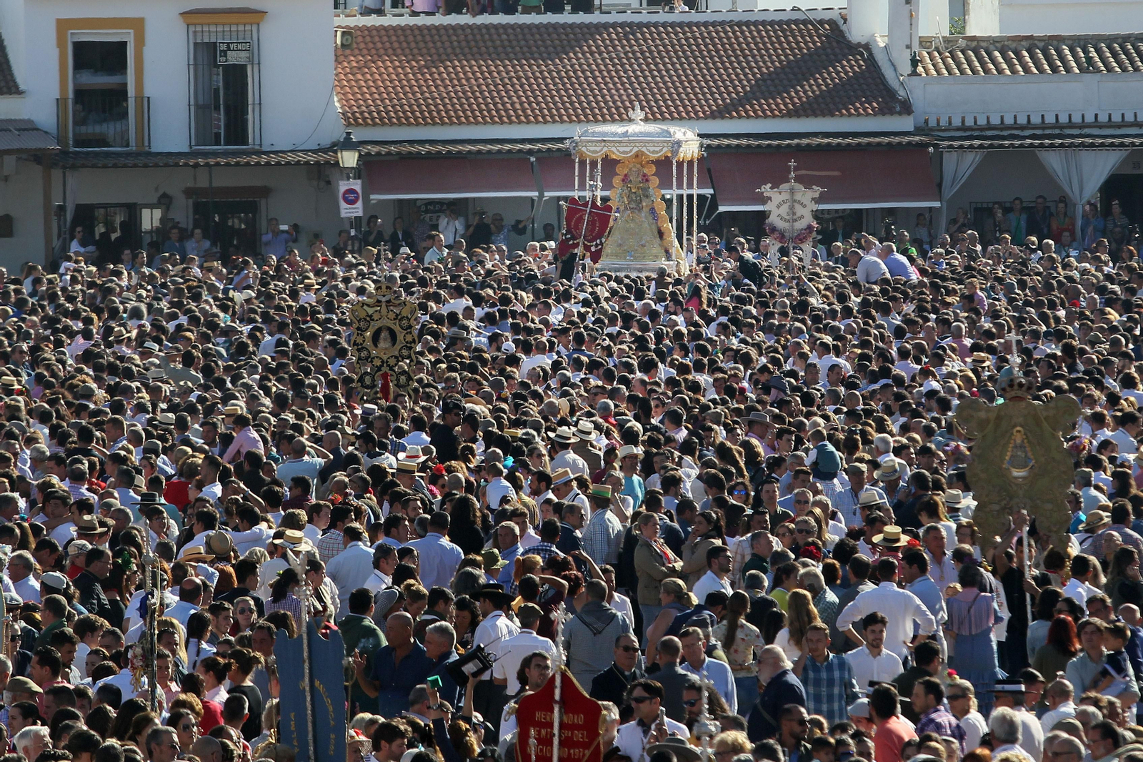 Lunes de pasión ante la Reina de las Marismas