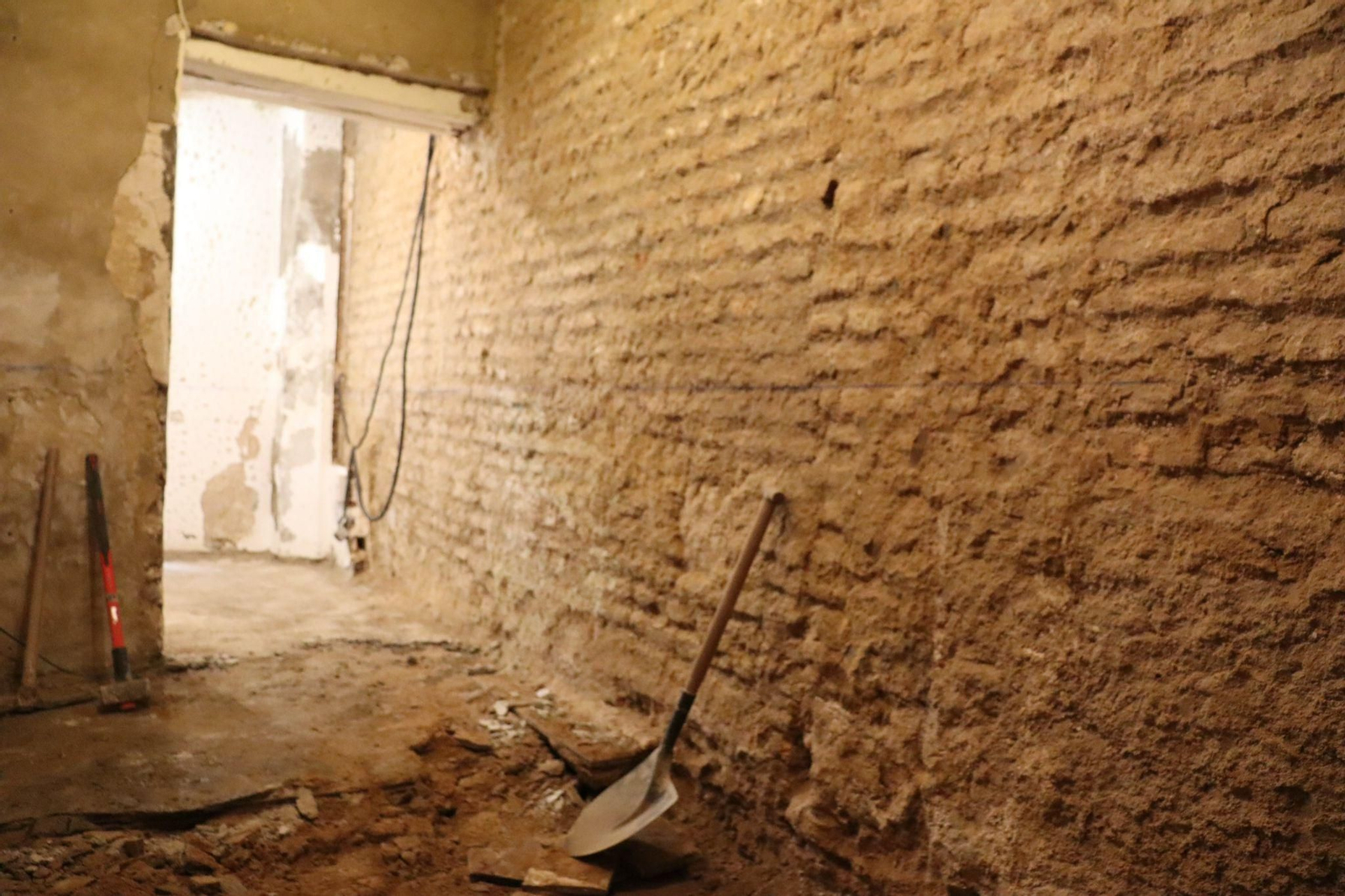 El muro original del siglo XVI.