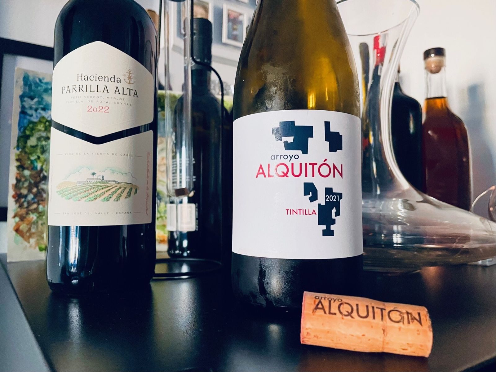 Botellas de los tintos Hacienda Parrilla Alta y Alquitón.