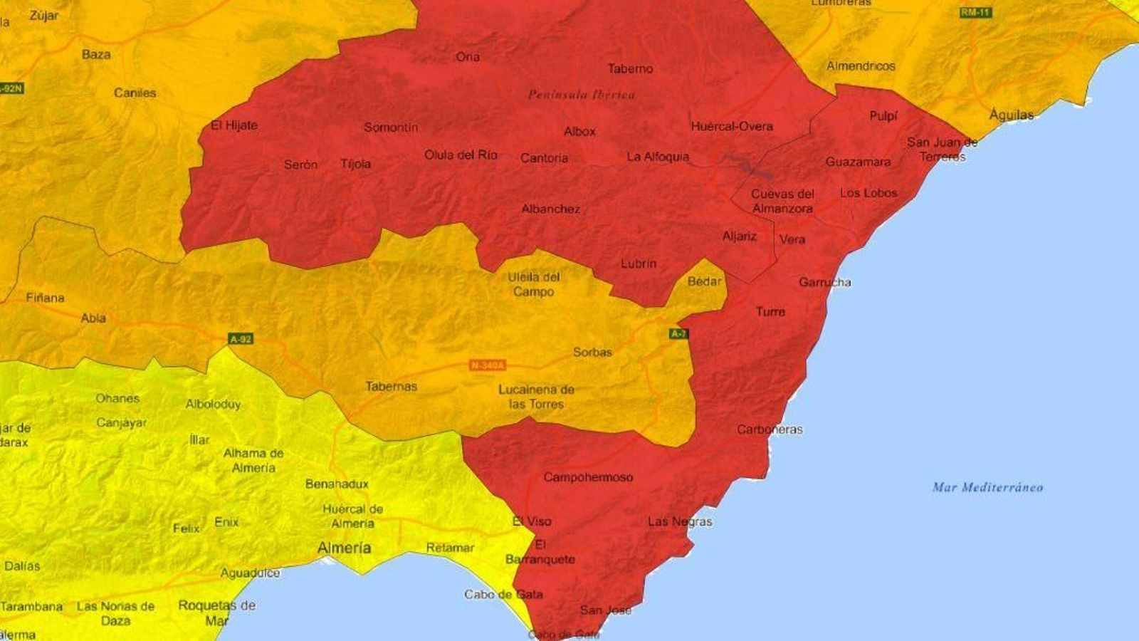 El Almanzora, Los Vélez y el Levante almeriense, en alerta roja hasta medianoche.