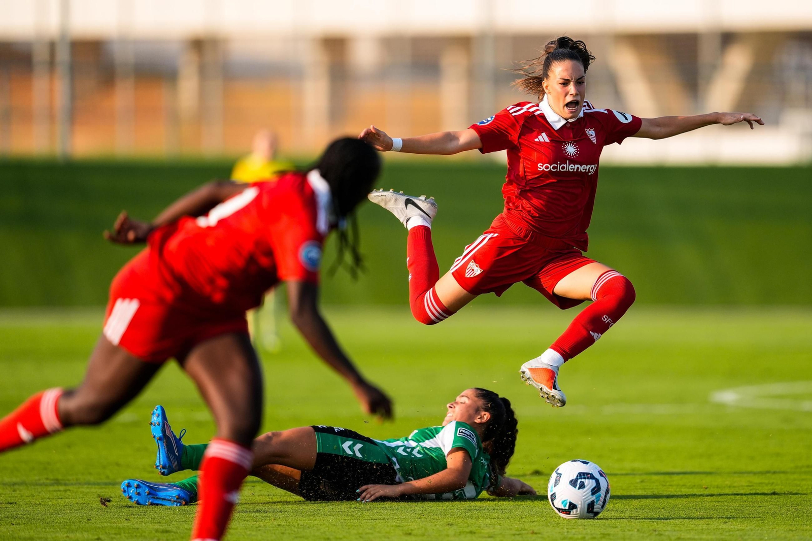 Las mejores fotos del Betis Féminas - Sevilla Femenino