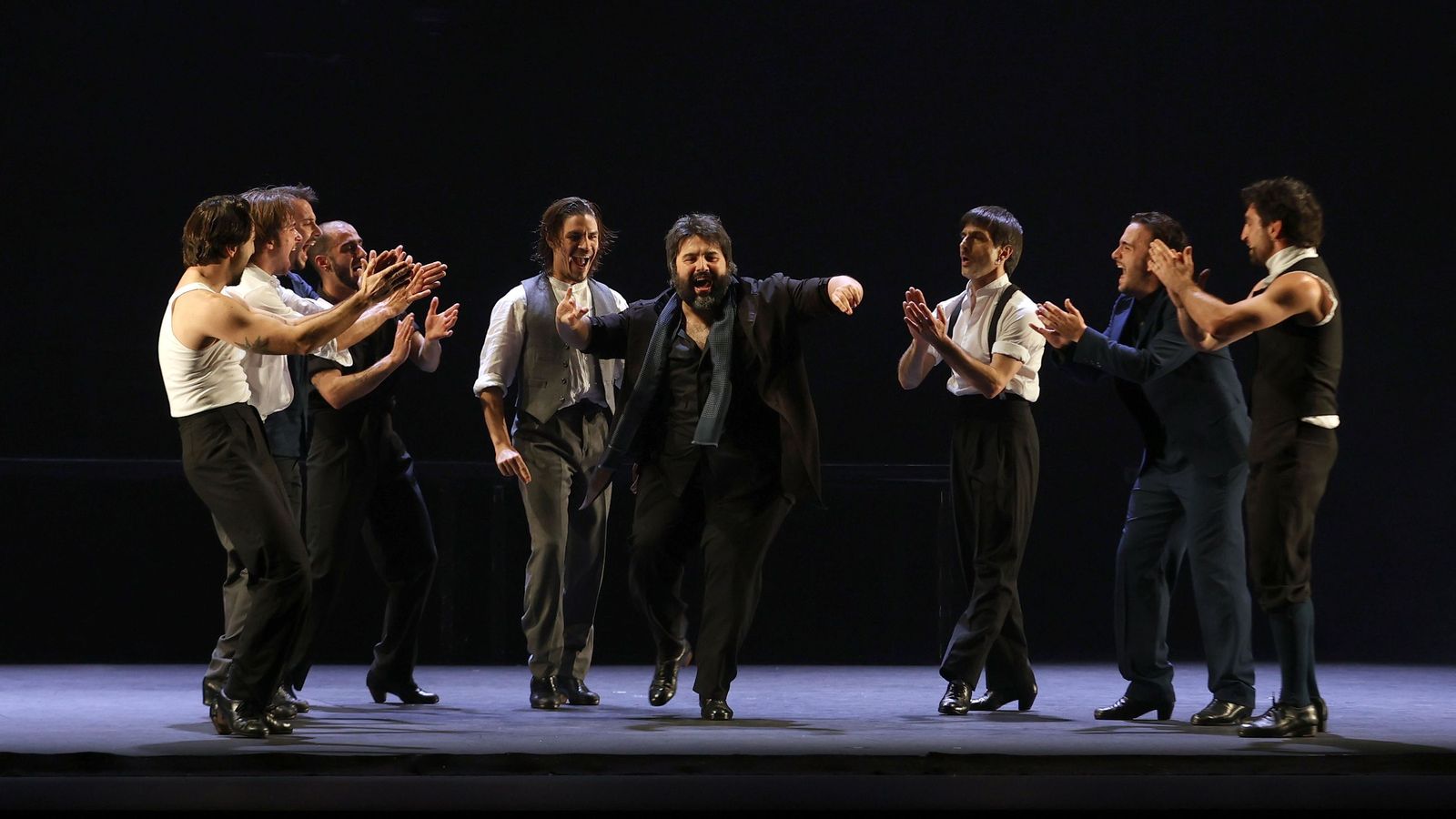 Estévez, Paños y Compañía, en el Teatro Villamarta.