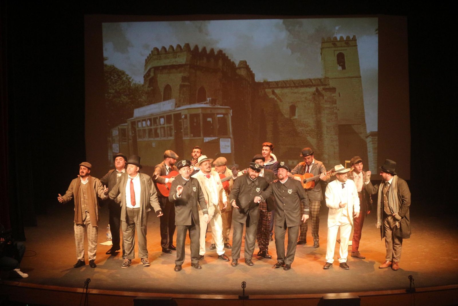 Comparsa de Conil 'El Tranvía'