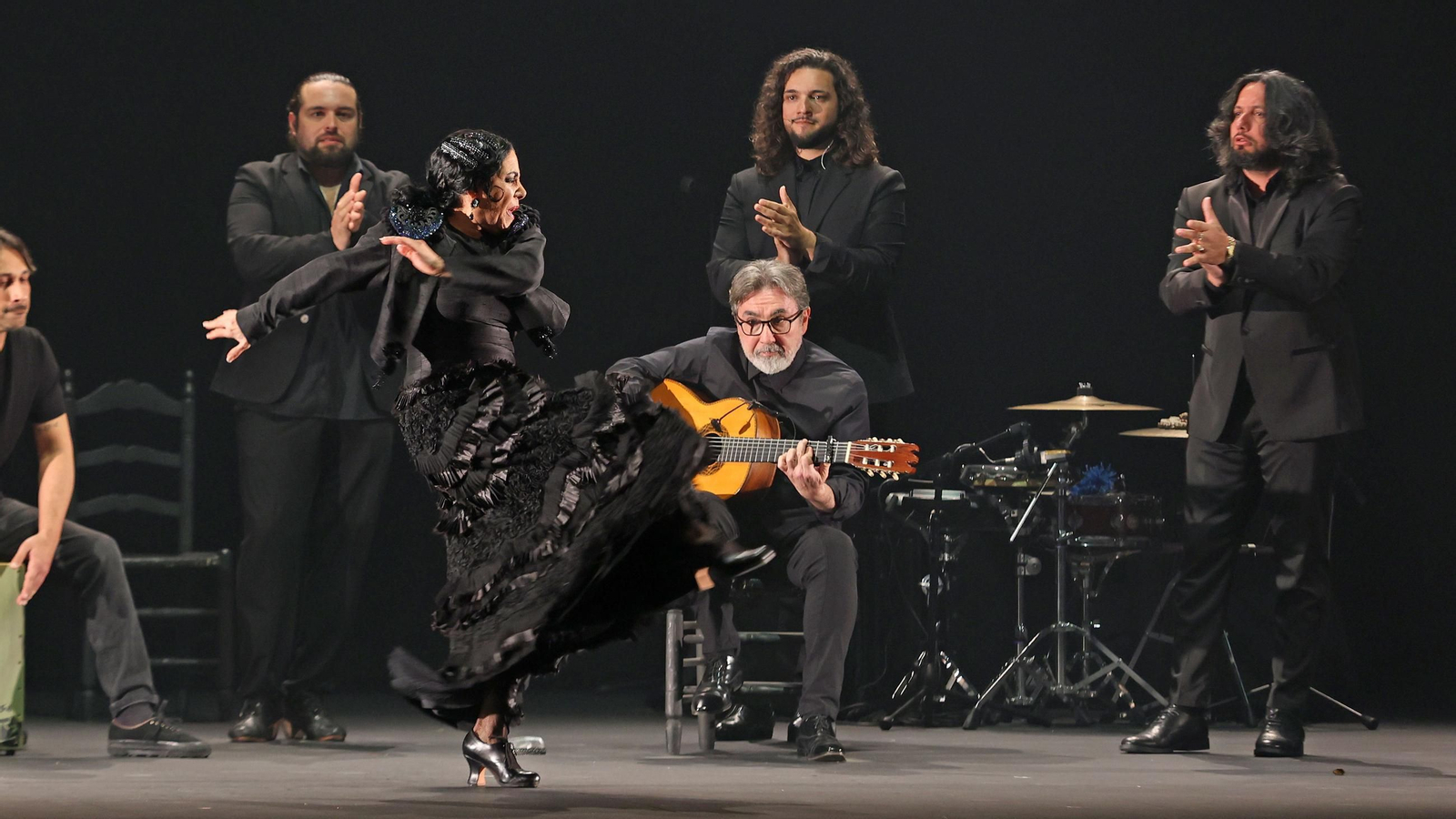 Eva Yerbabuena con 'Yerbagüena (oscuro brillante)' en el Festival de Jerez
