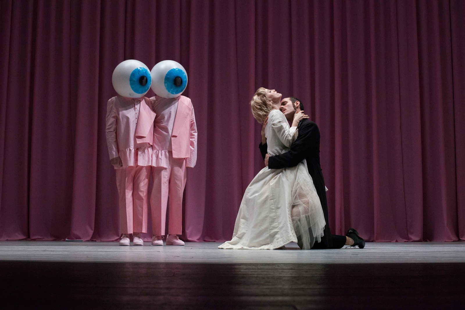 Una escena de 'Sueño de una noche de verano' de Voadora.