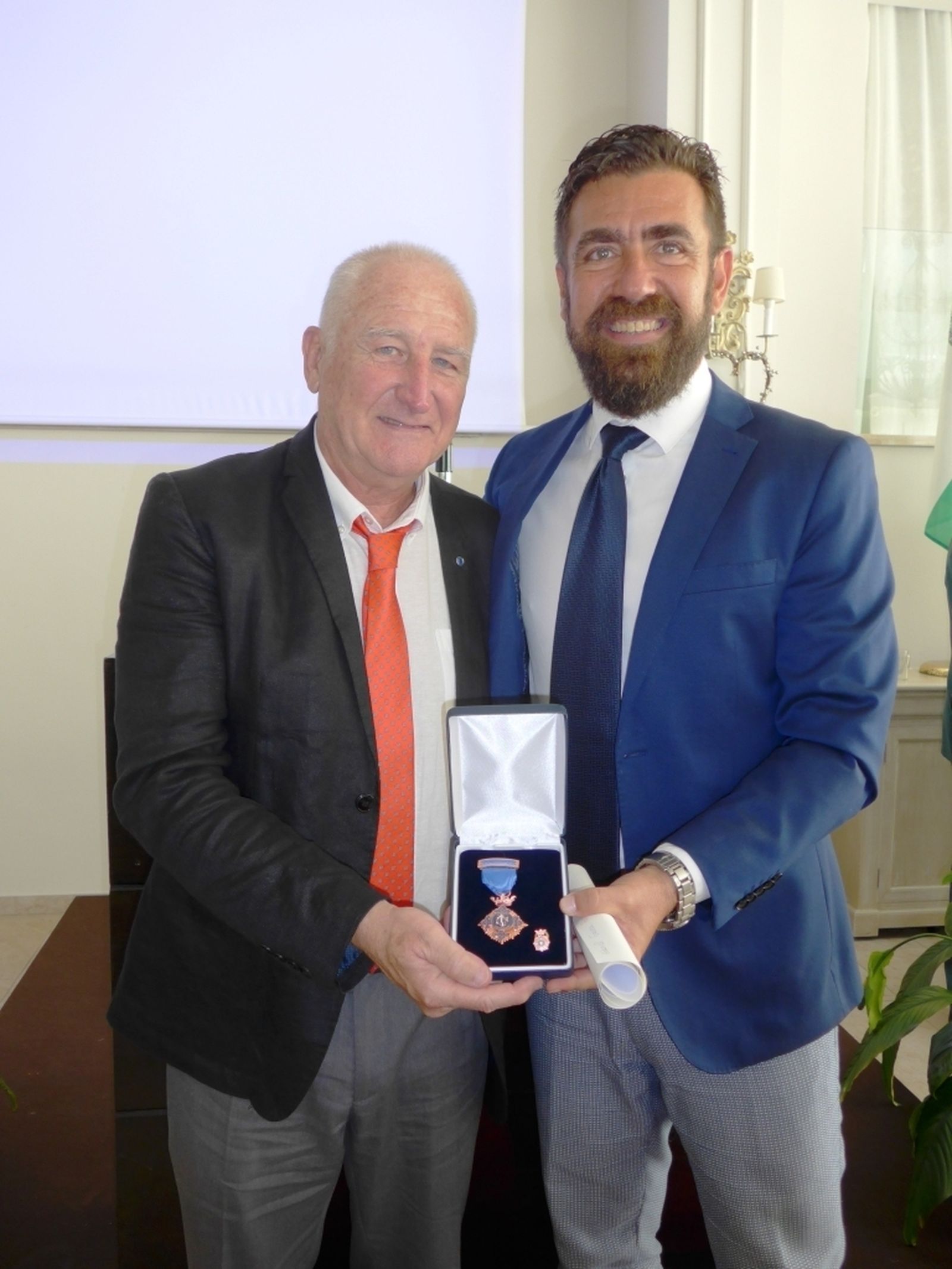 Helenio Fernández y García Pastor.