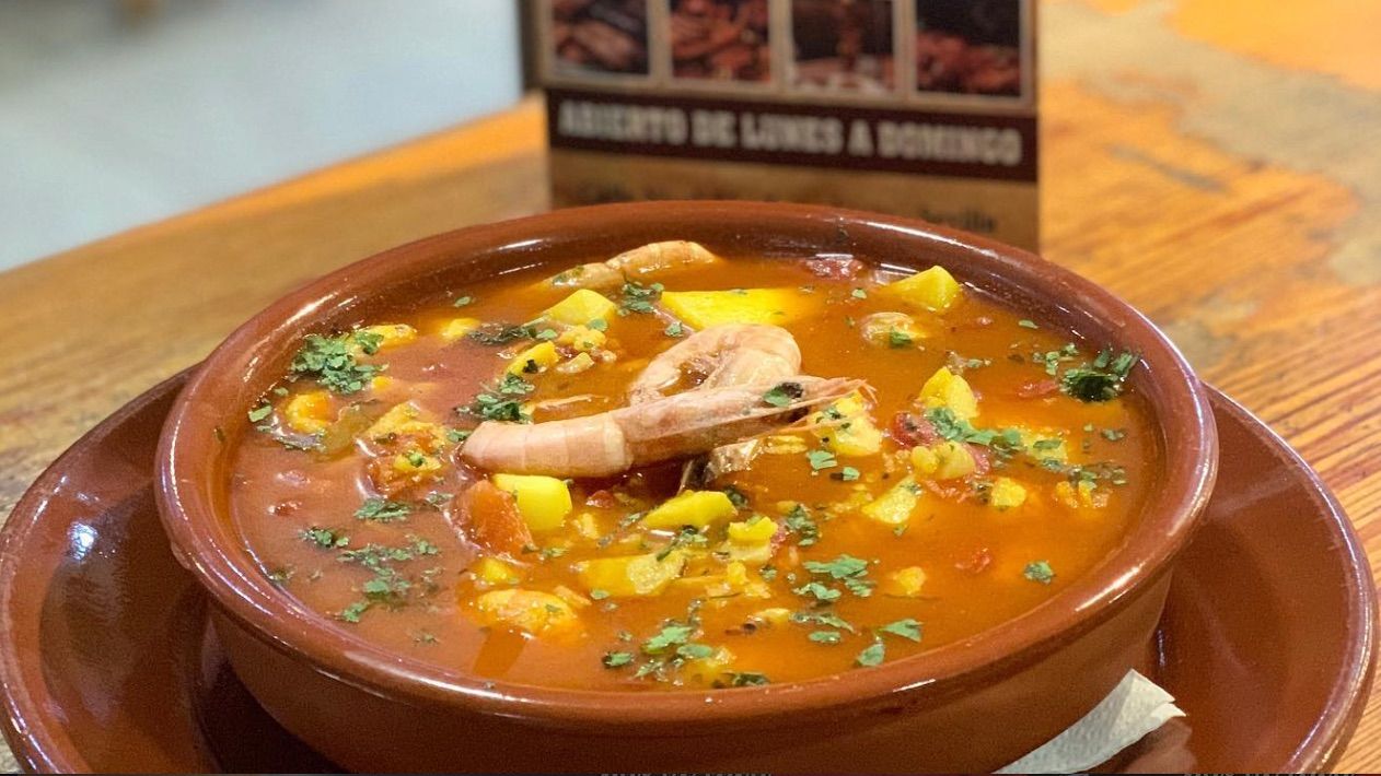 La taberna del polígono Store con buenos desayunos, bocadillos y menús diarios: "Magnífica la comida y muy bien de precio"