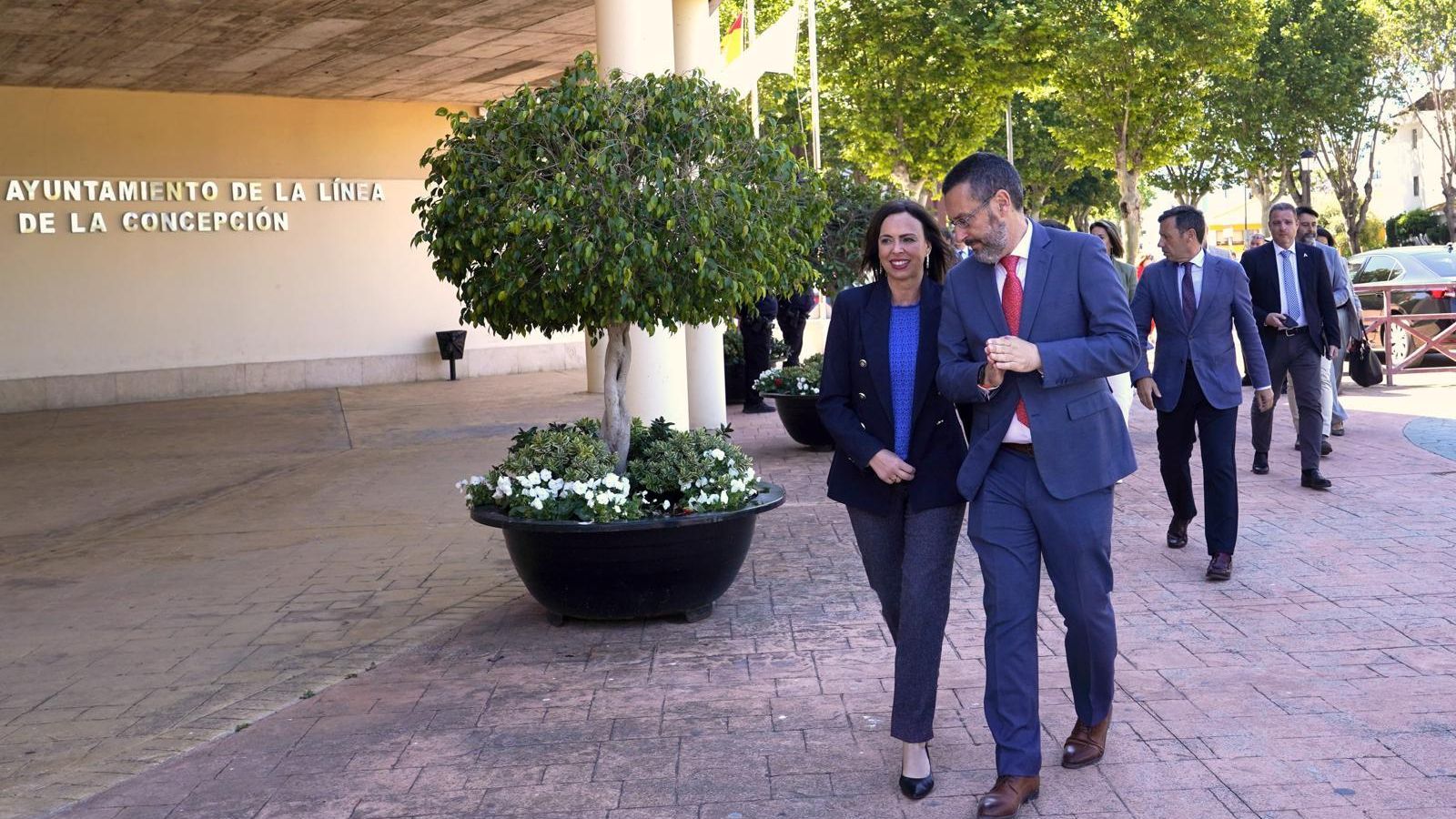 Visita de la consejera de Fomento, Articulación del Territorio y Vivienda, Rocío Díaz, a La Línea de la Concepción, este jueves. Visita de la consejera de Fomento, Articulación del Territorio y Vivienda, Rocío Díaz, a La Línea de la Concepción, este jueves.