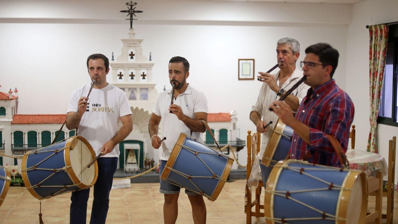 Arranca el ensayo de los Tamborileros de Huelva