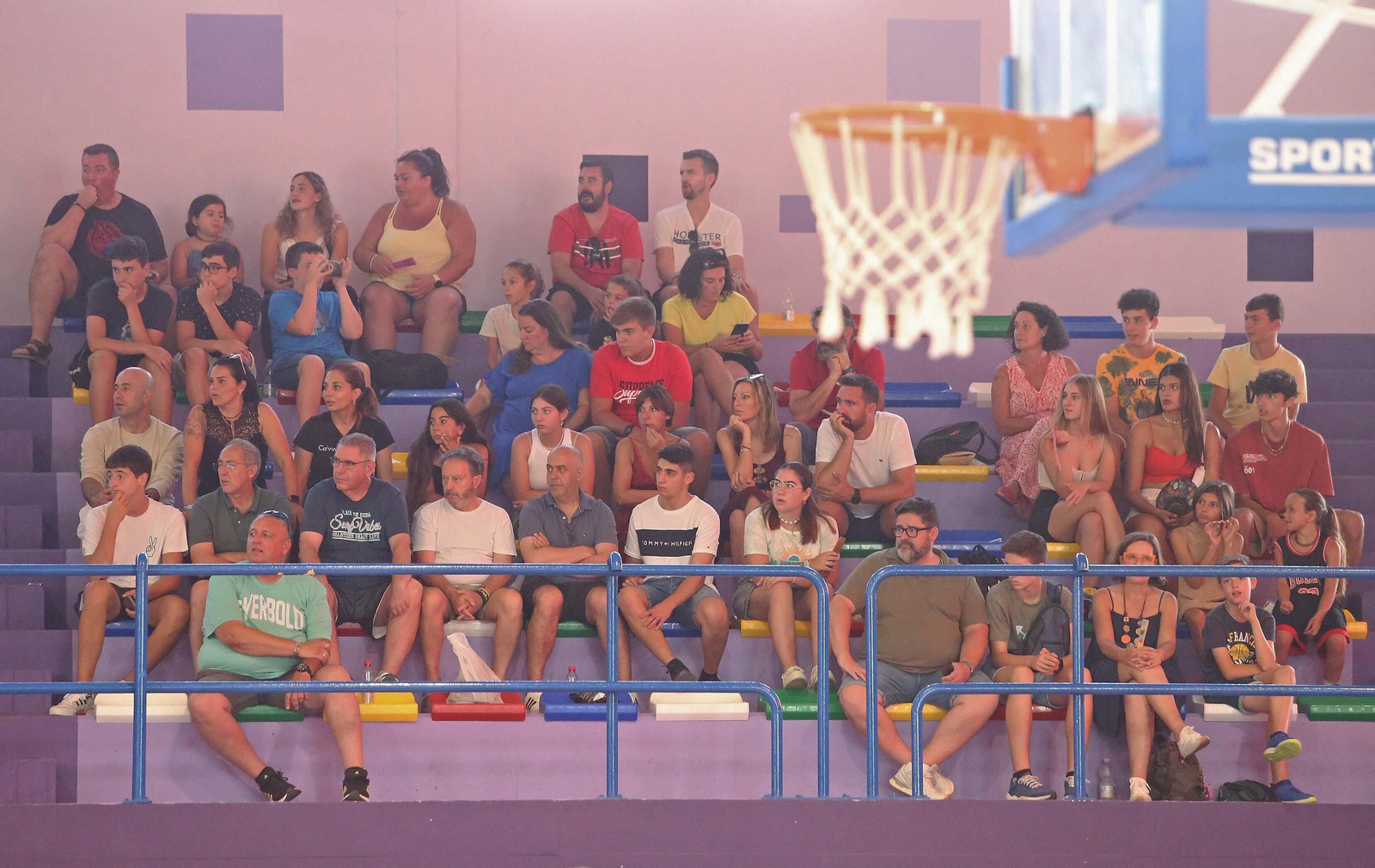 Fotos de la jornada final del Torneo Internacional de Baloncesto U-20 en La Línea